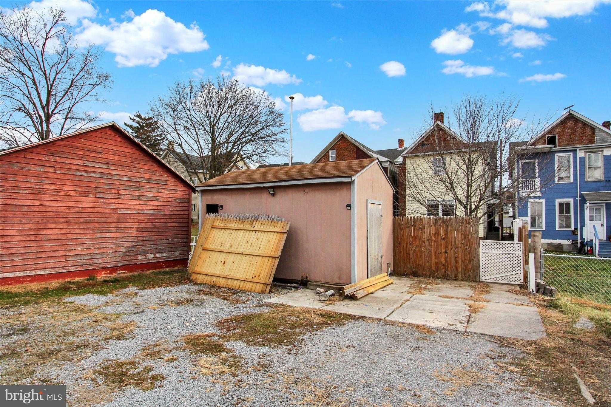 346 S Potomac St photo 28