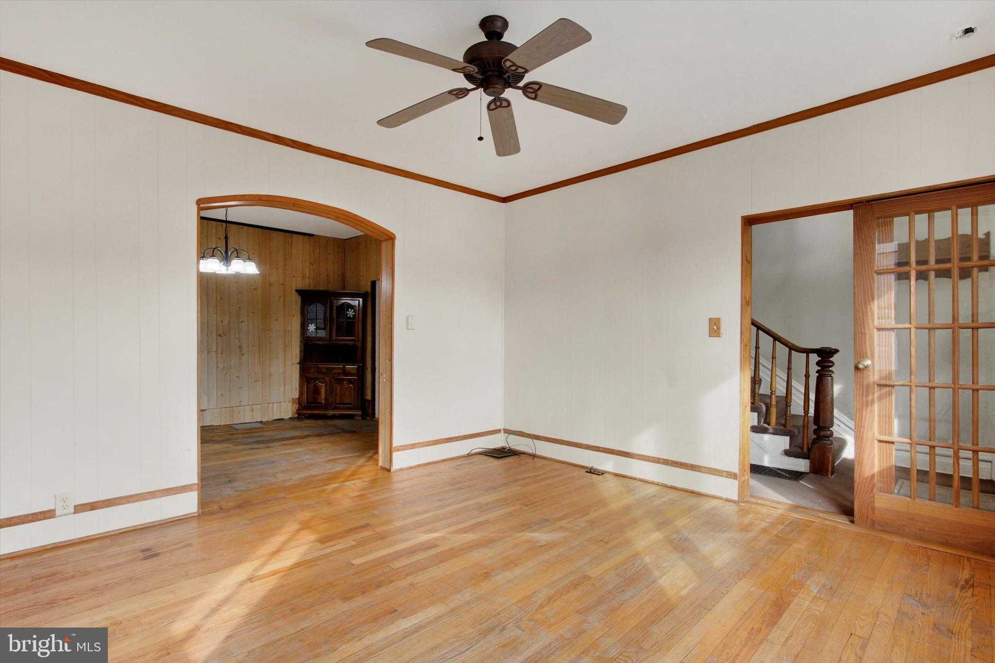 346 S Potomac St photo 6