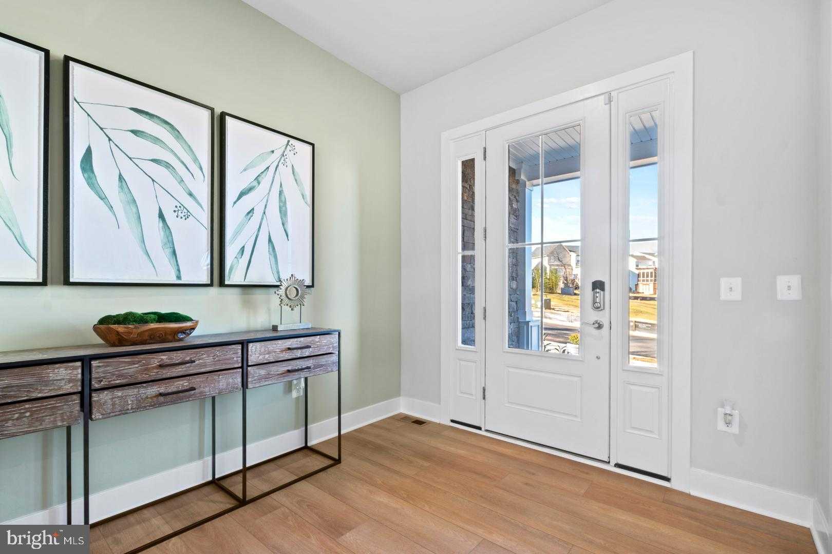 2932 Blue Skies Ln photo 2