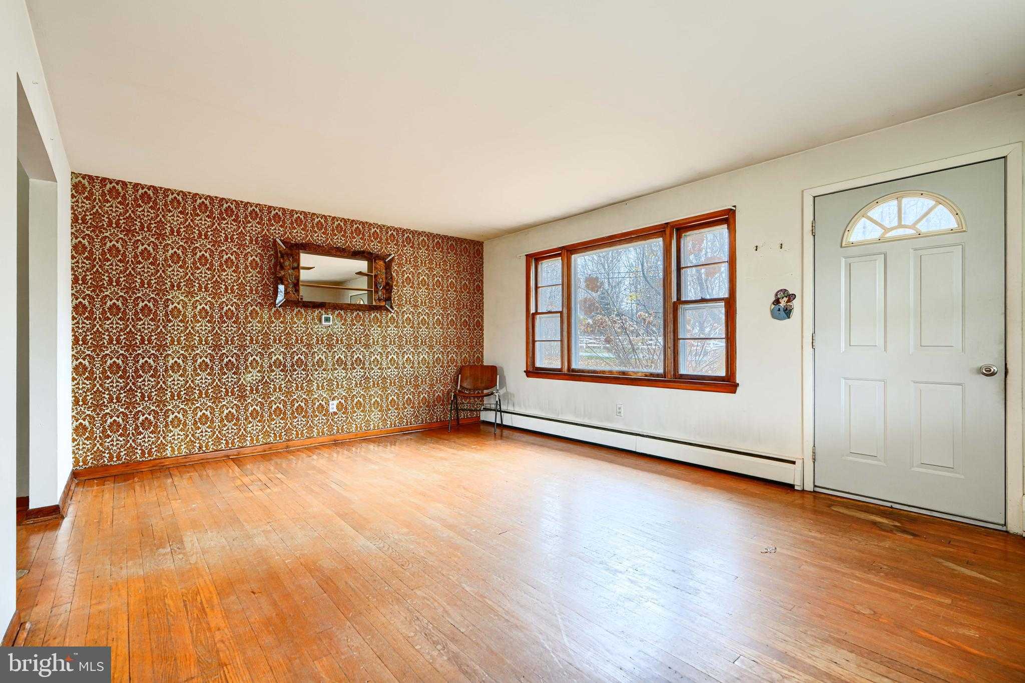 14414 Dorsey Mill Rd photo 5