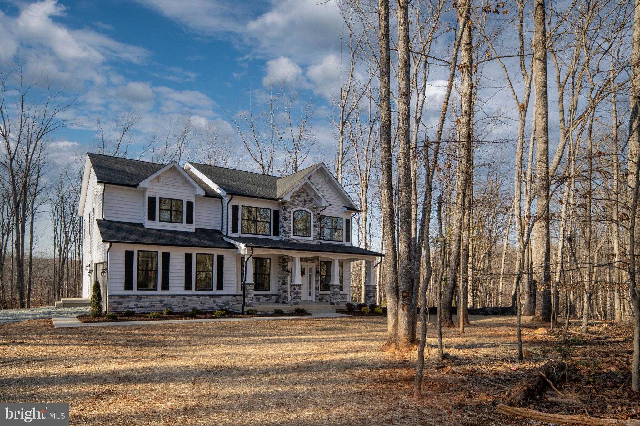 569 Tacketts Mill Rd photo 11