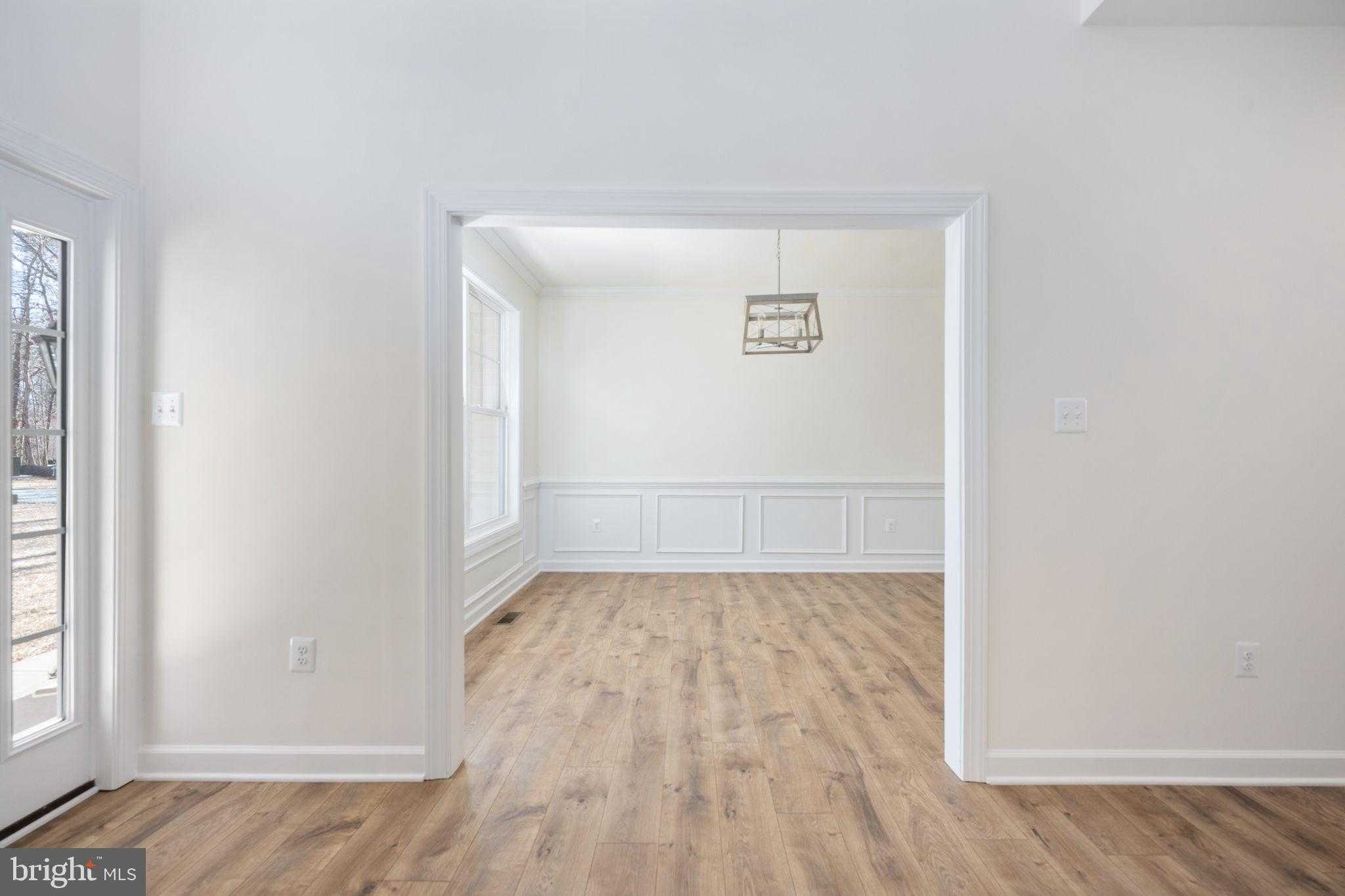 569 Tacketts Mill Rd photo 33