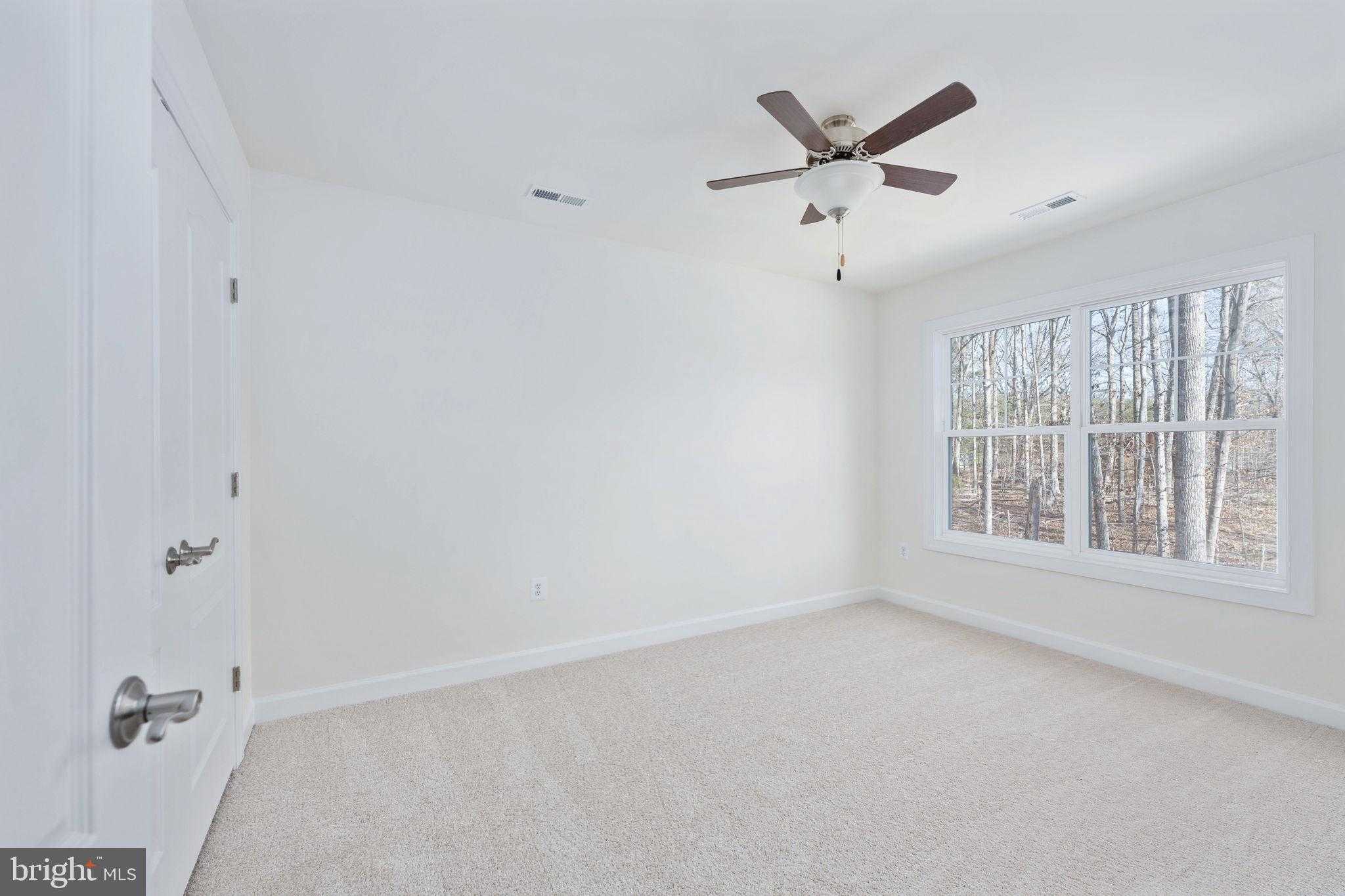 569 Tacketts Mill Rd photo 73