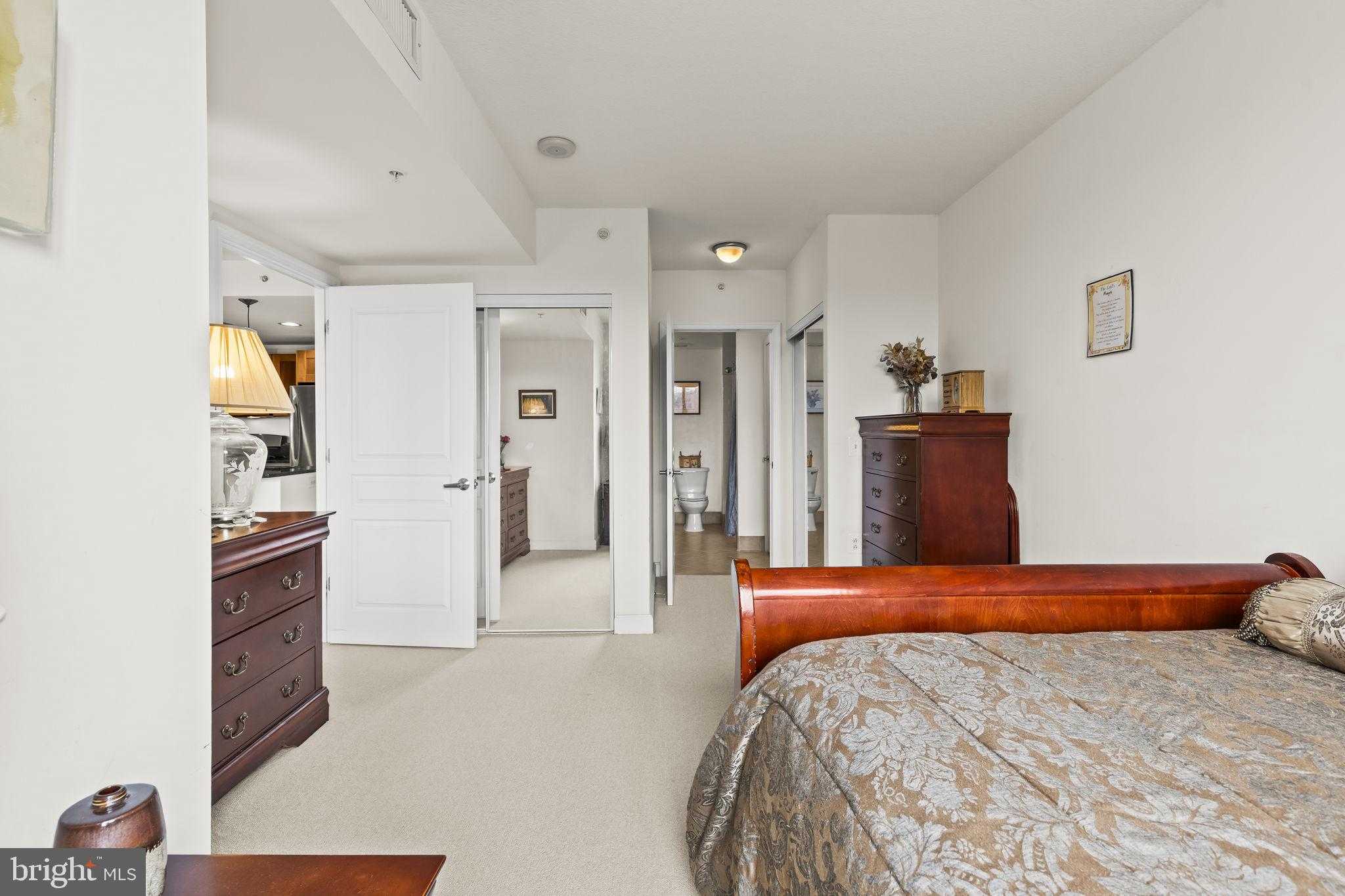 2451 Midtown Ave Apt 1413 photo 13