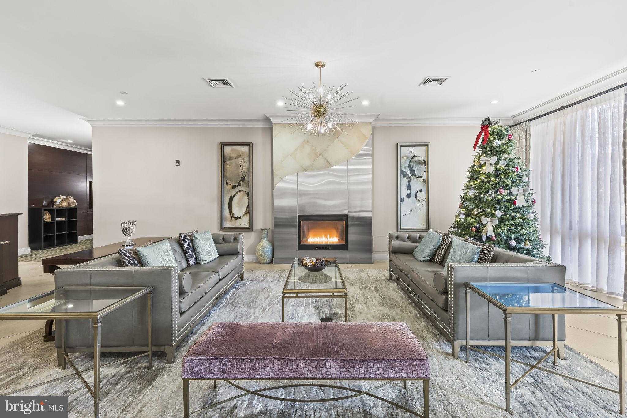 2451 Midtown Ave Apt 1413 photo 3