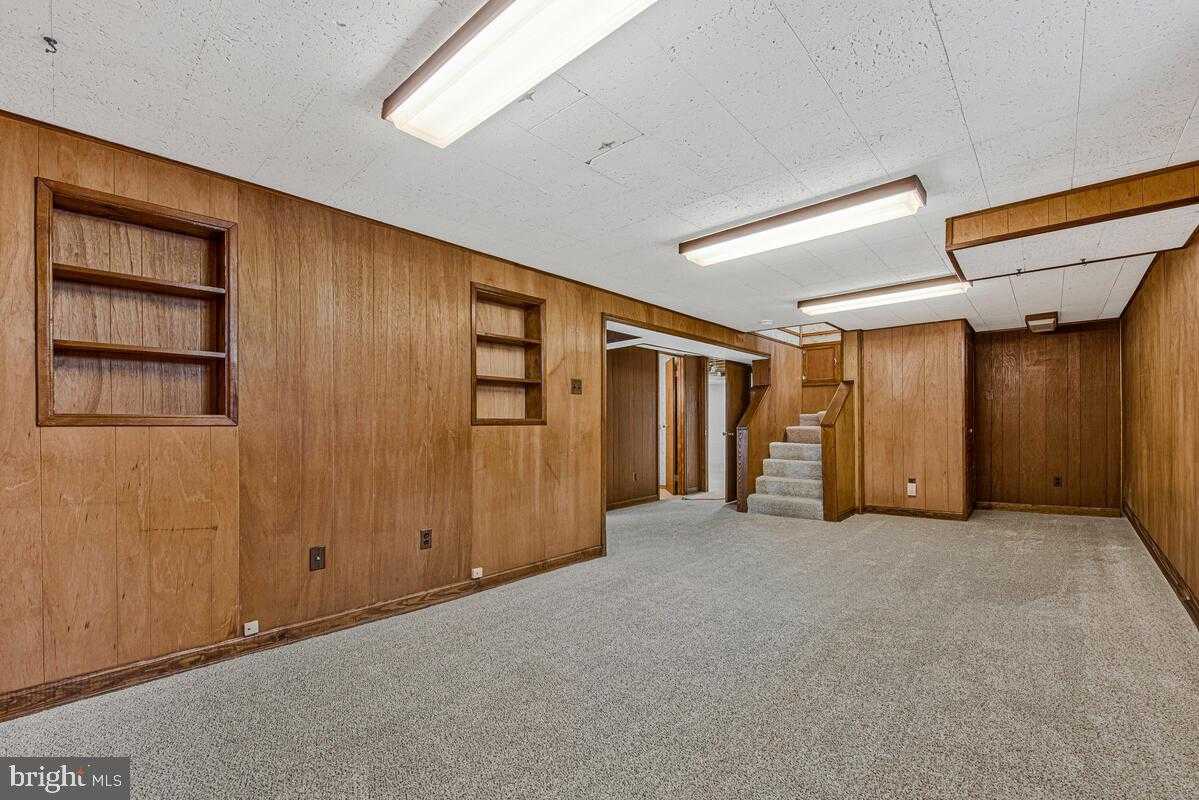 4803 Stockton Ln photo 24