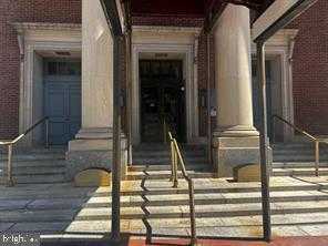 1601 Spring Garden St Apt 502 photo 17