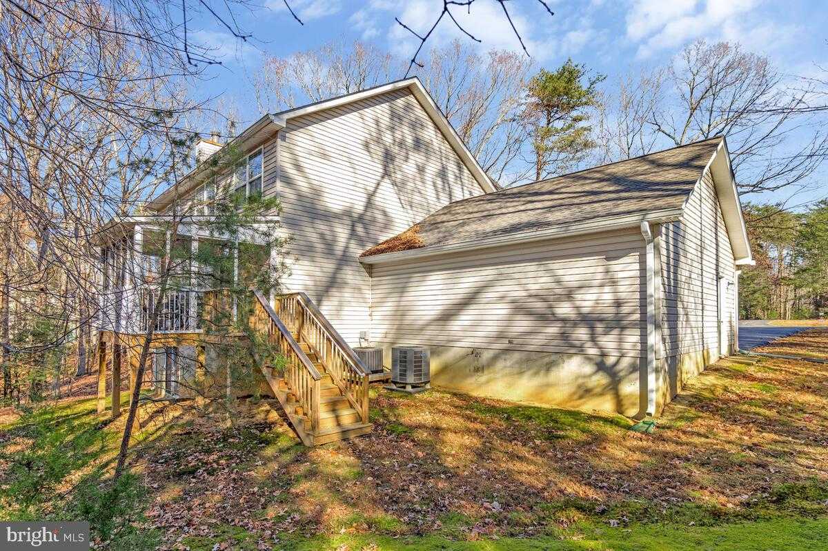 4818 Independence Dr photo 44