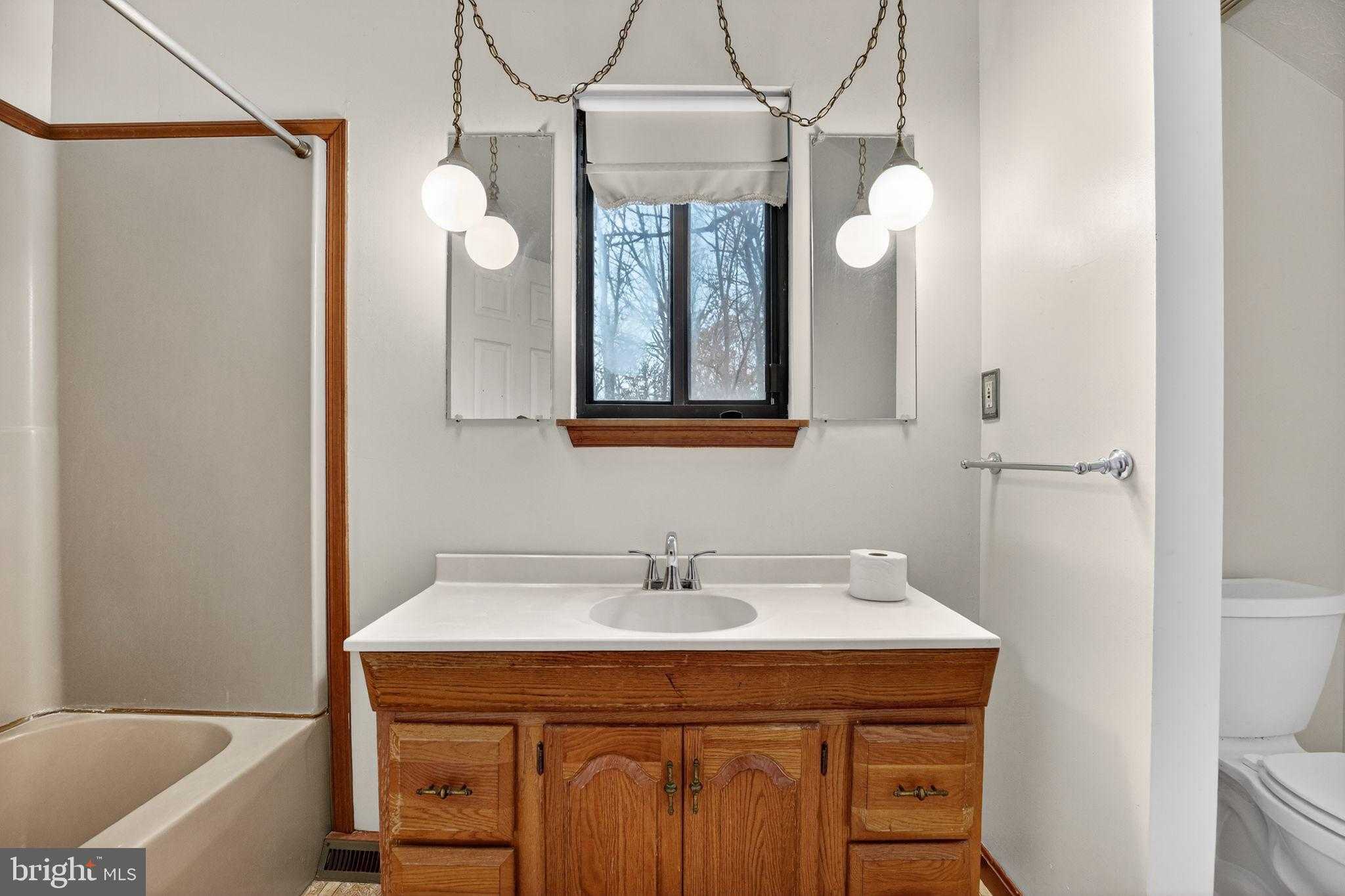 779 Spruce Dr photo 13