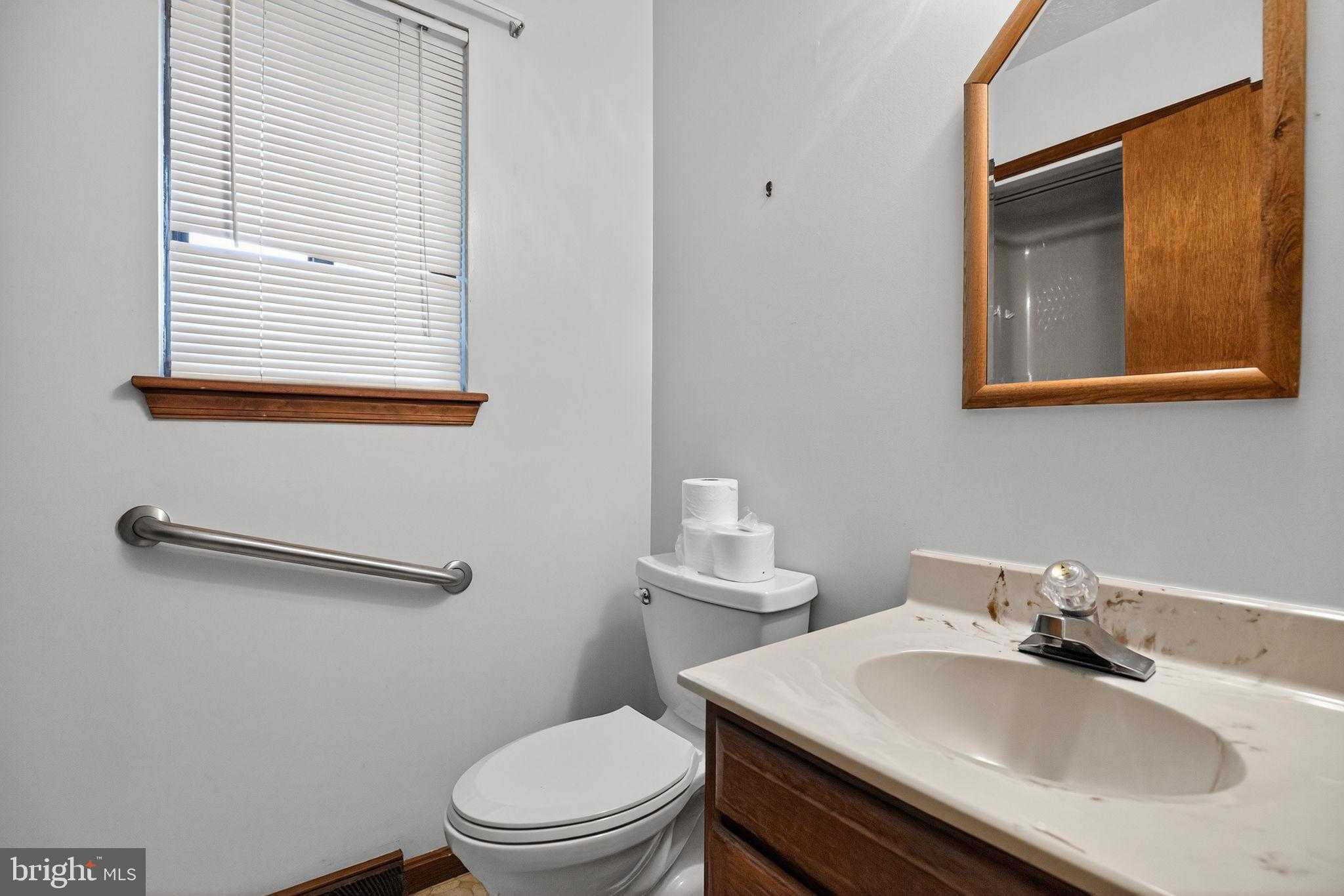 779 Spruce Dr photo 15