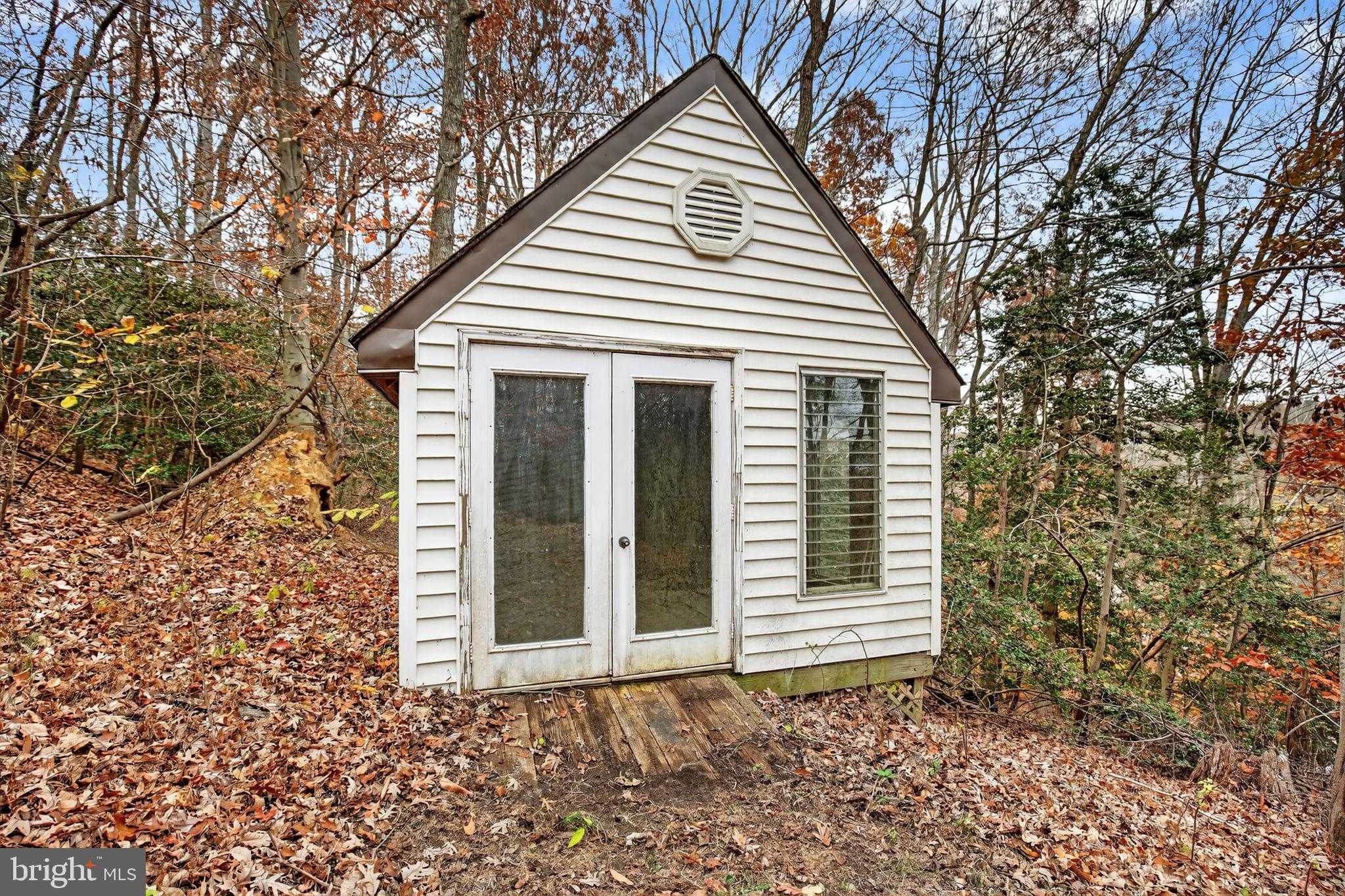 779 Spruce Dr photo 36