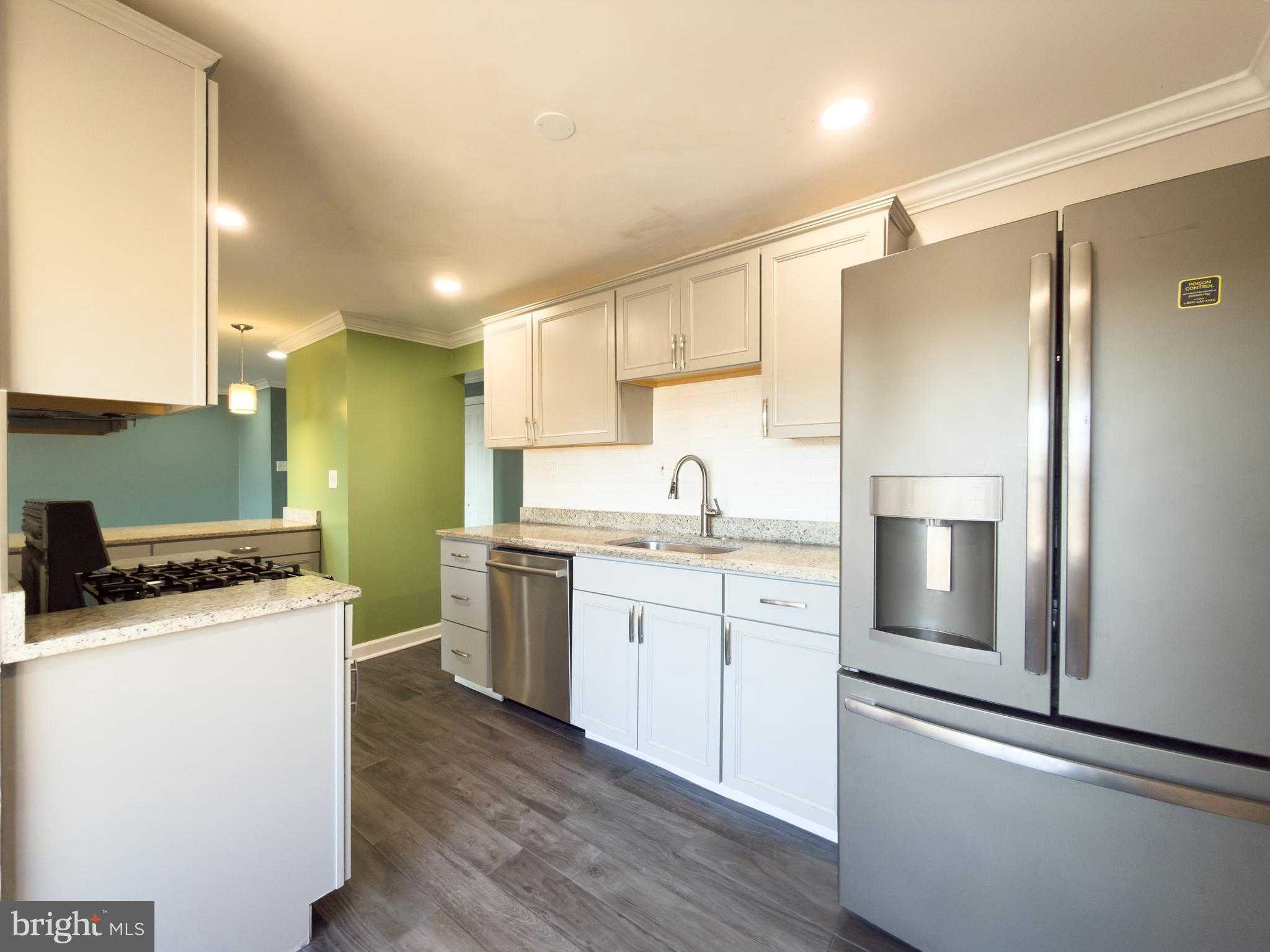 3327 Huntley Square Dr, Temple Hills