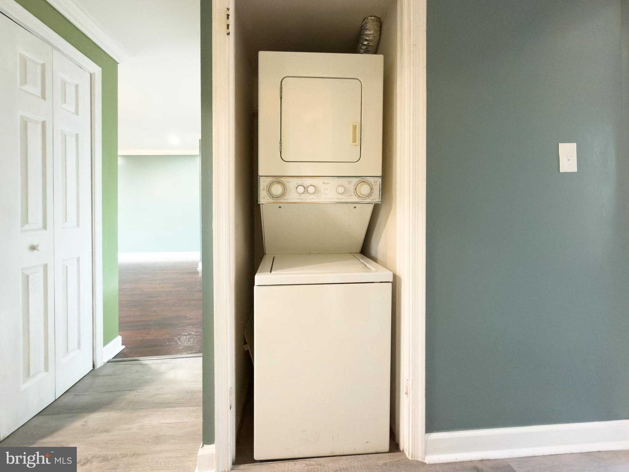 3327 Huntley Square Dr photo 11