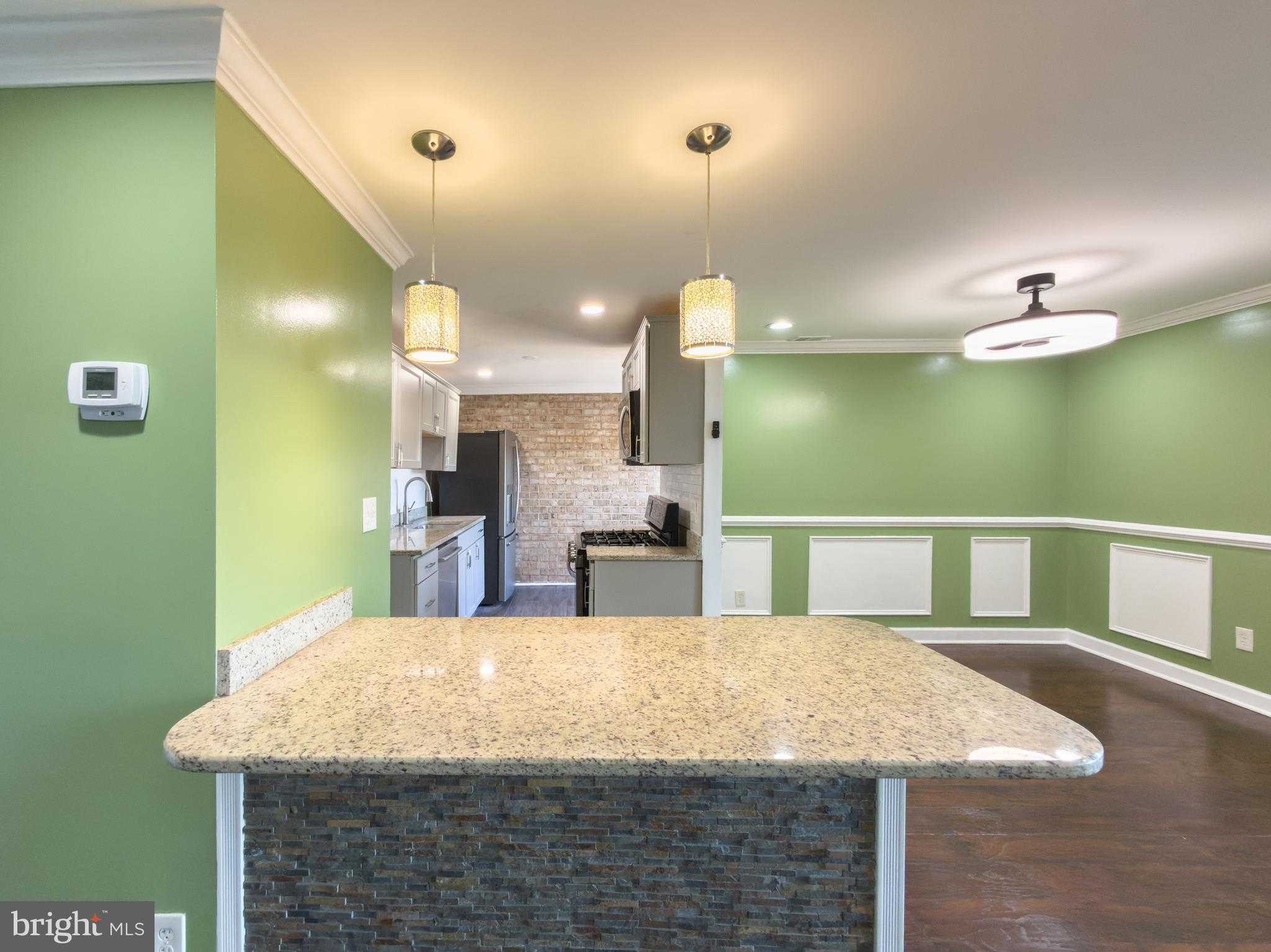 3327 Huntley Square Dr photo 9