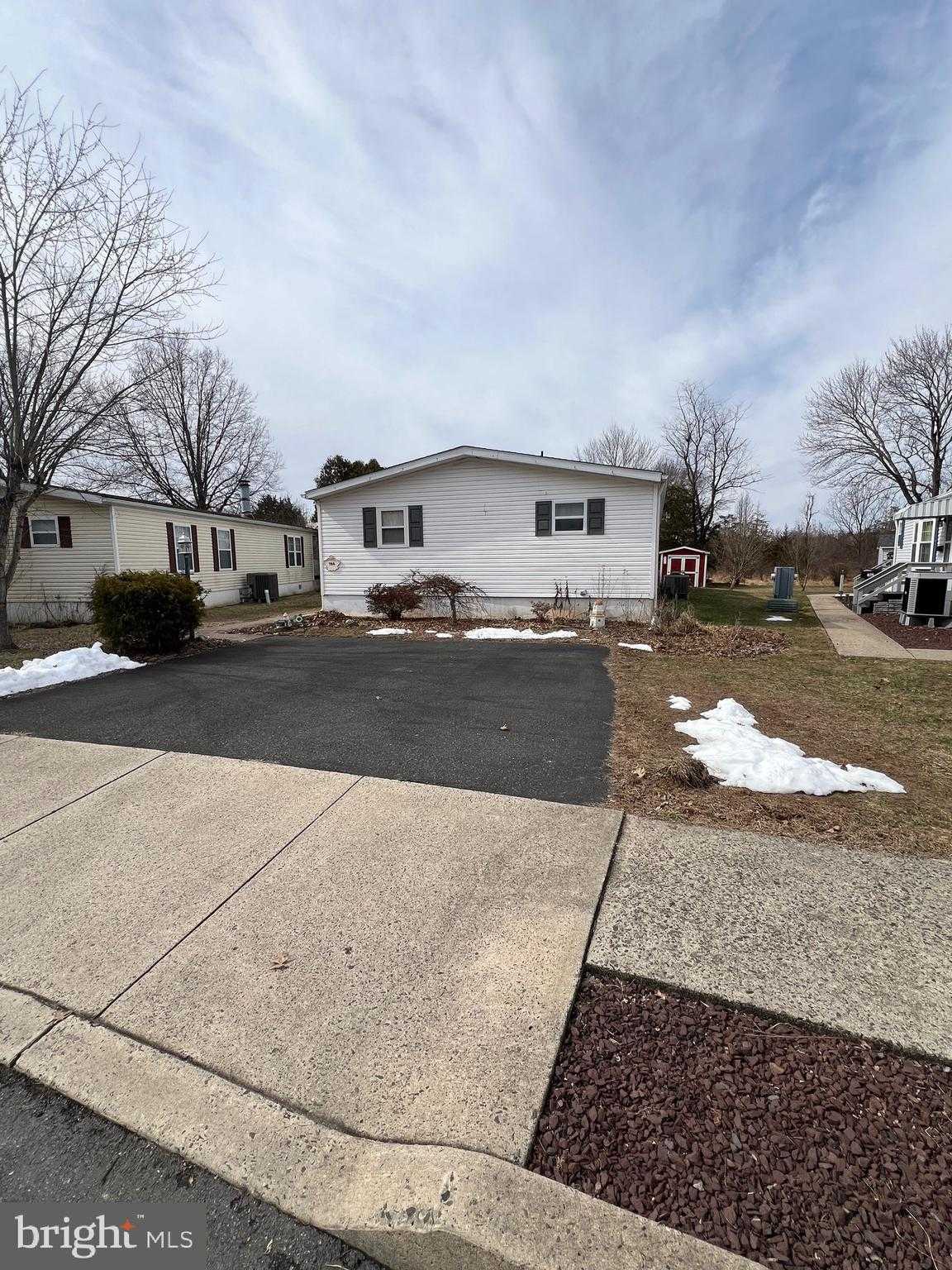 764 Aspen Cir photo 7