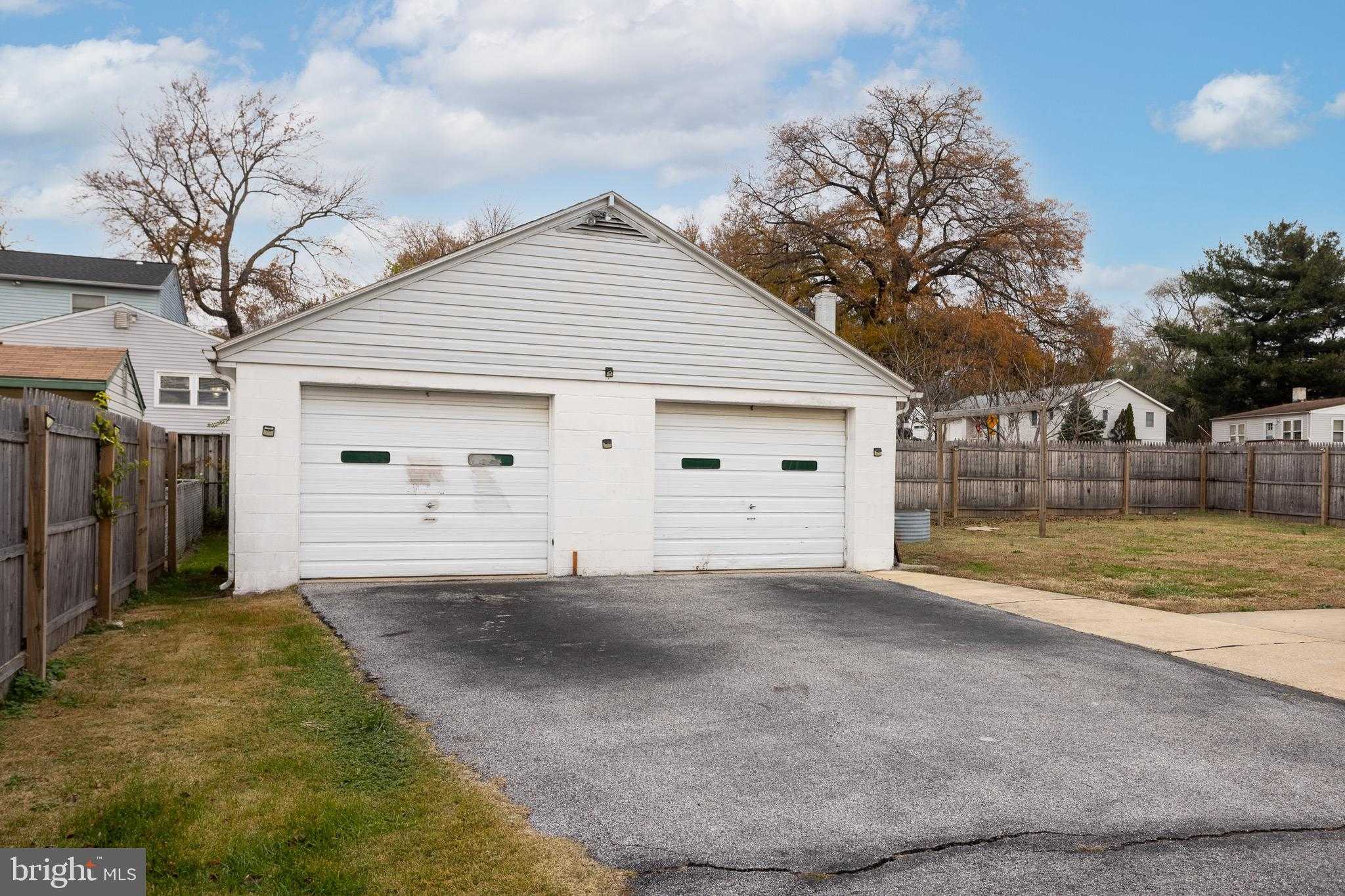 7324 School Ln photo 2