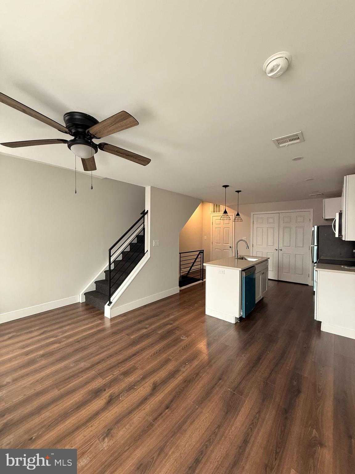 2630 Ridge Ave photo 7