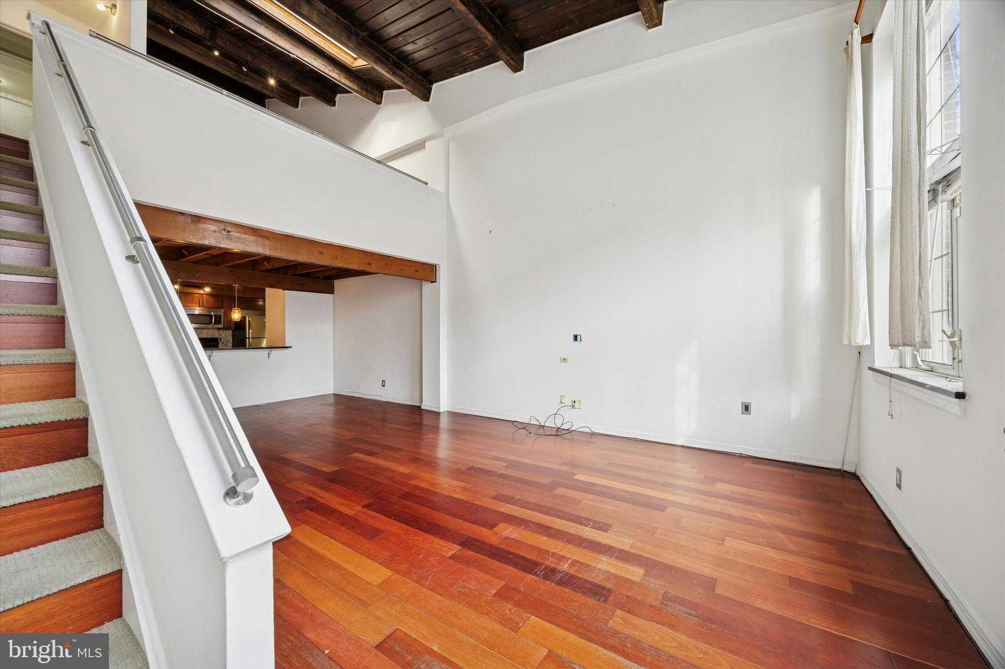 844 N 29th St Apt 106 photo 4