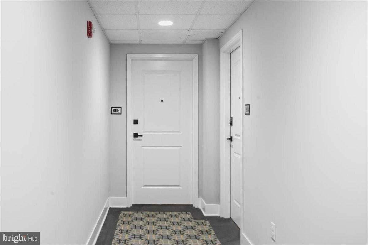 231 State St Apt 805 photo 3