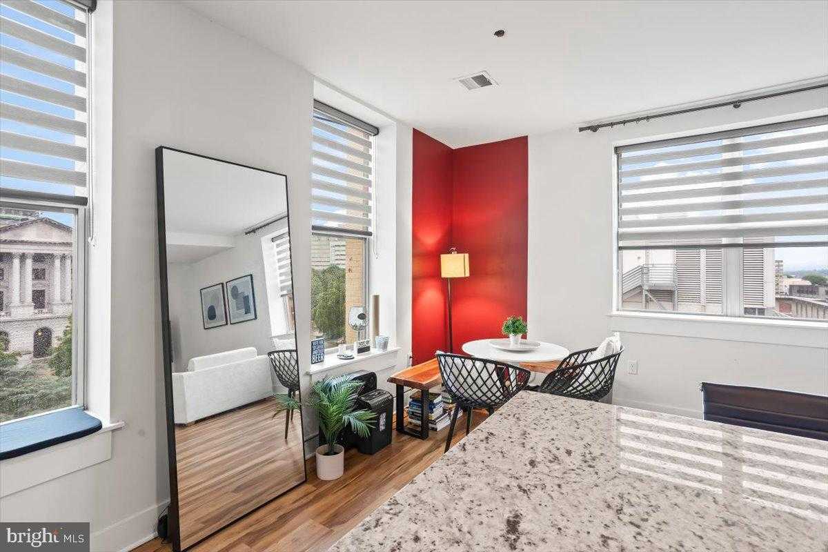 231 State St Apt 805 photo 6