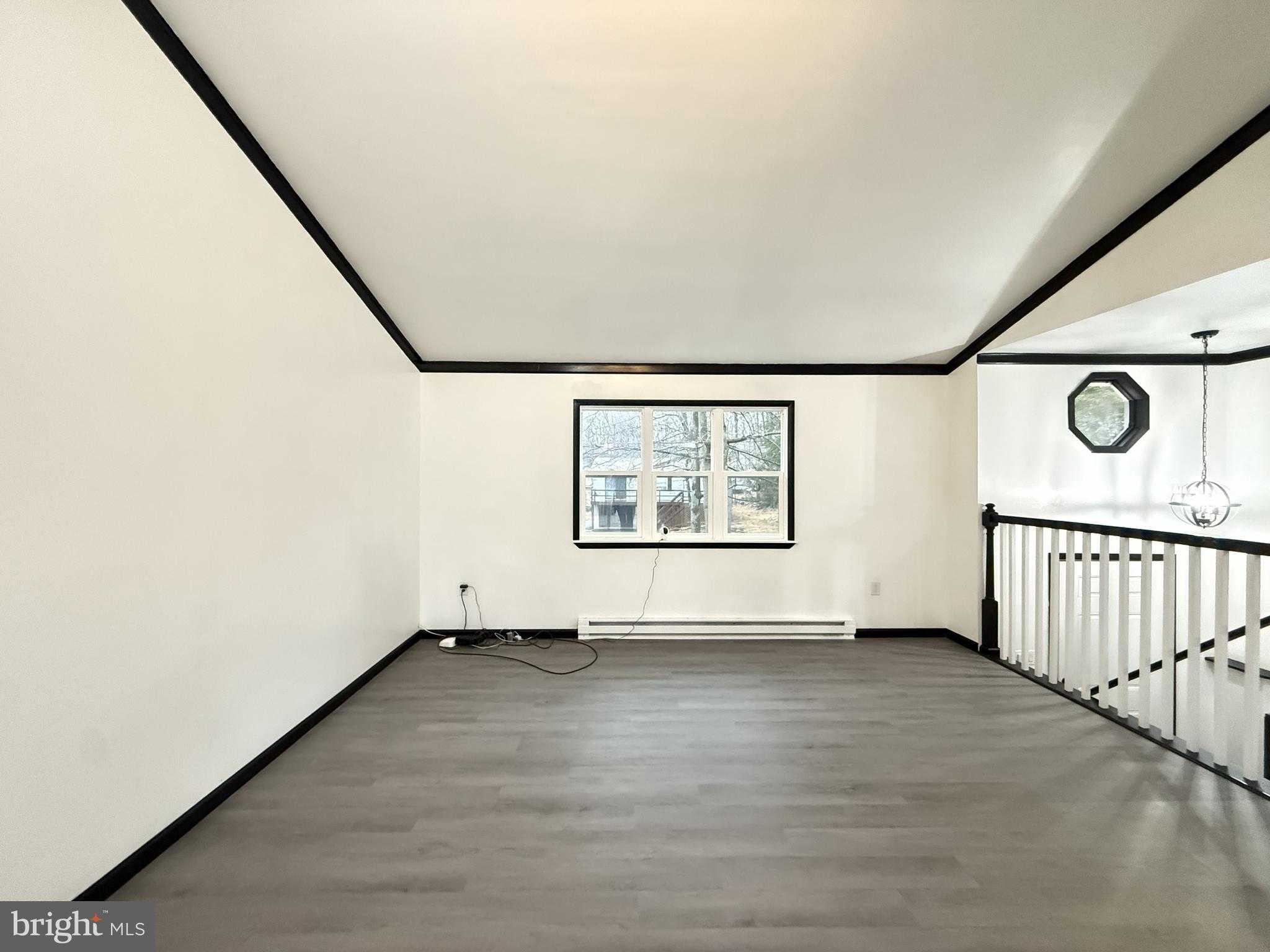 8066 Red Squirrel Dr photo 4