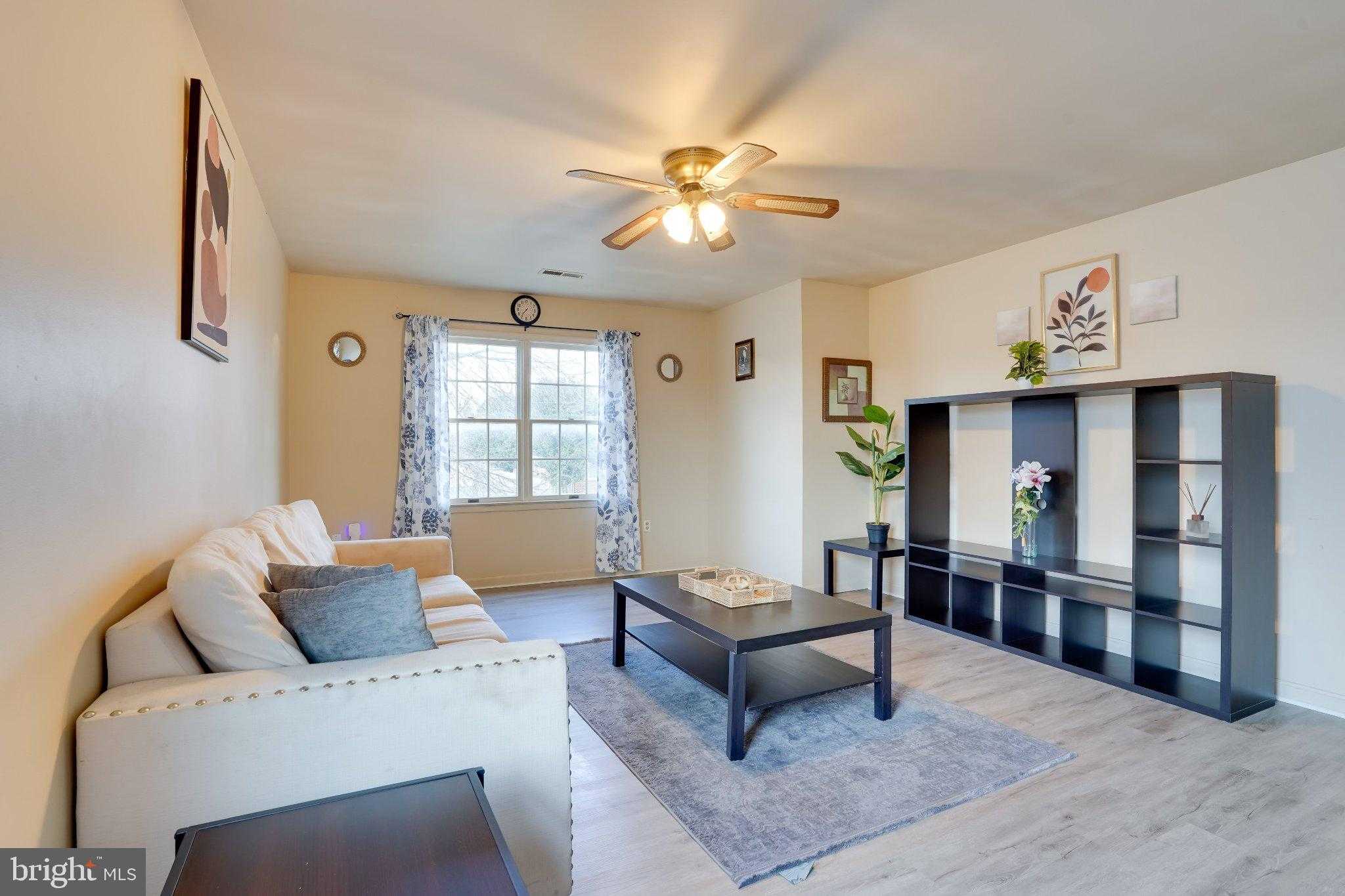 713 Medway Rd photo 21