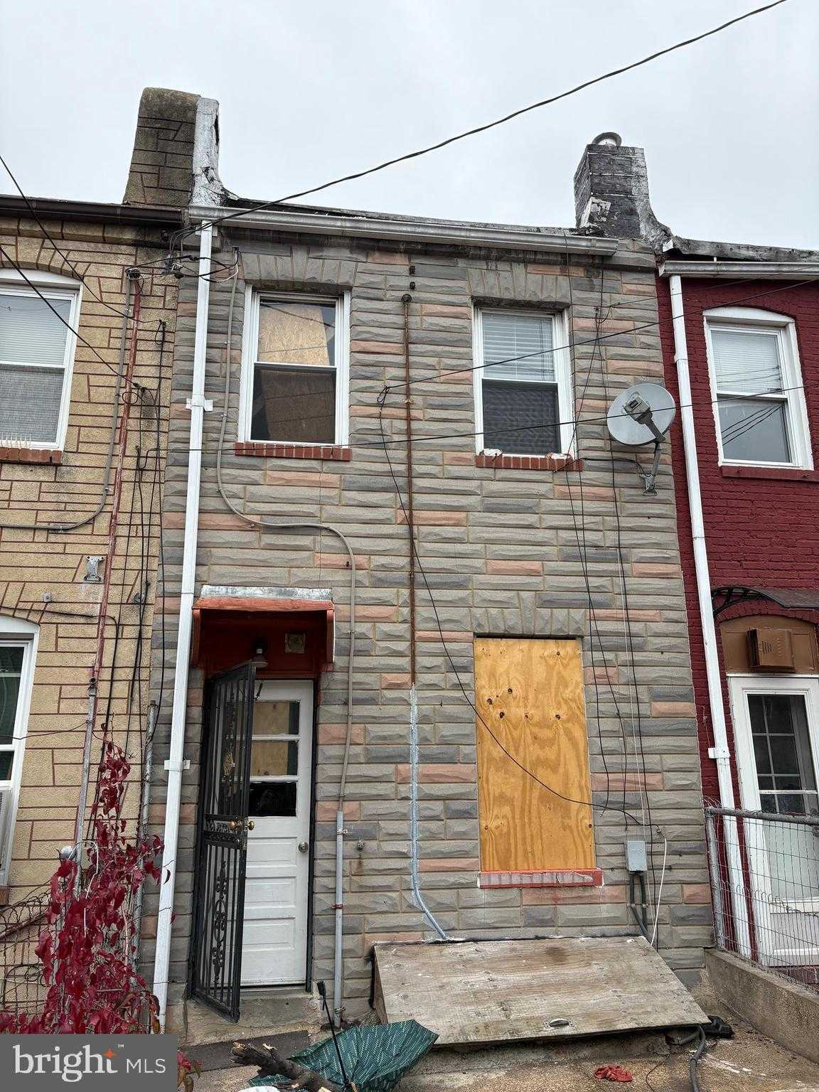 3413 Noble St photo 41