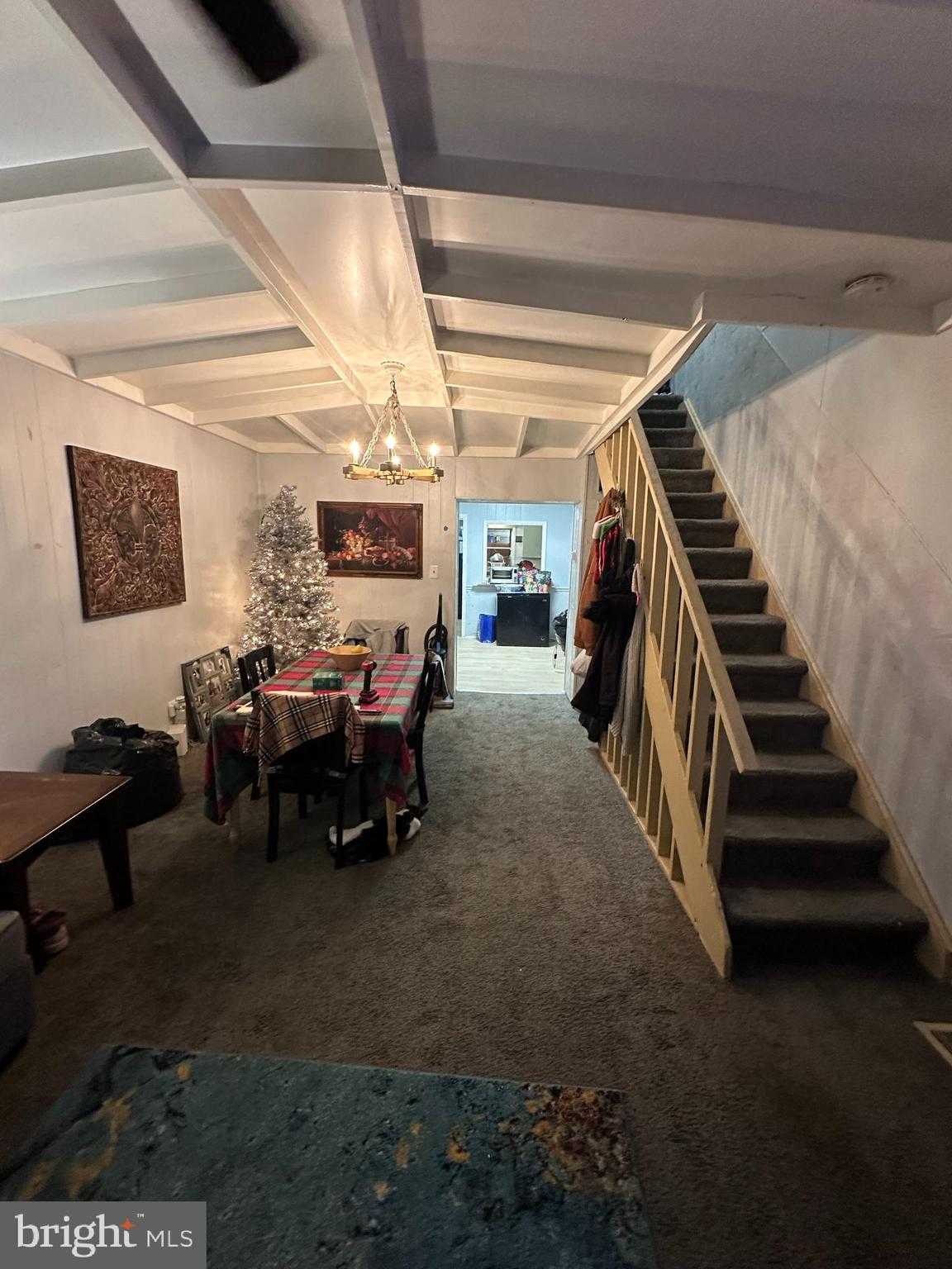 2629 S Marshall St photo 12