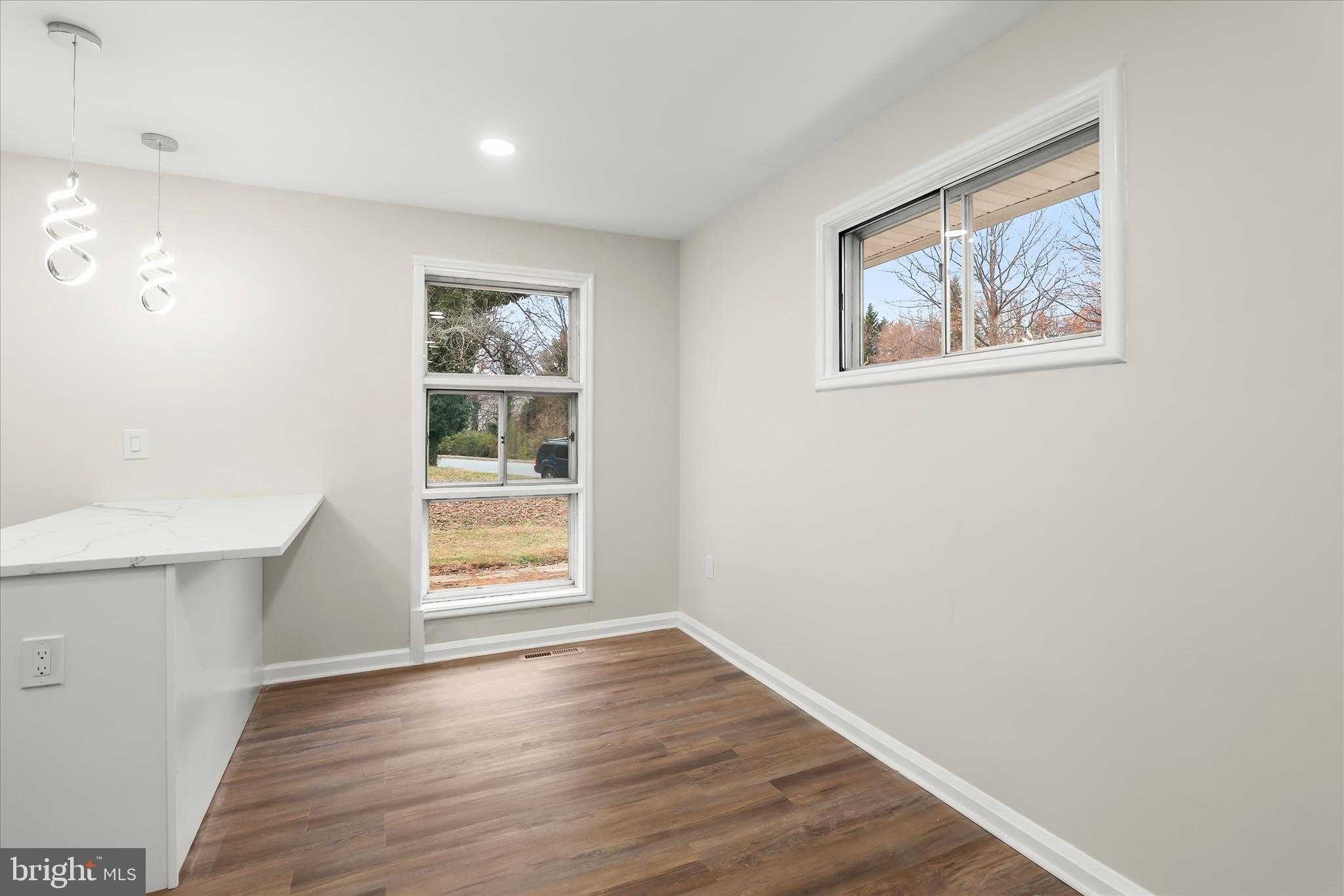 5608 Todd Ave photo 22