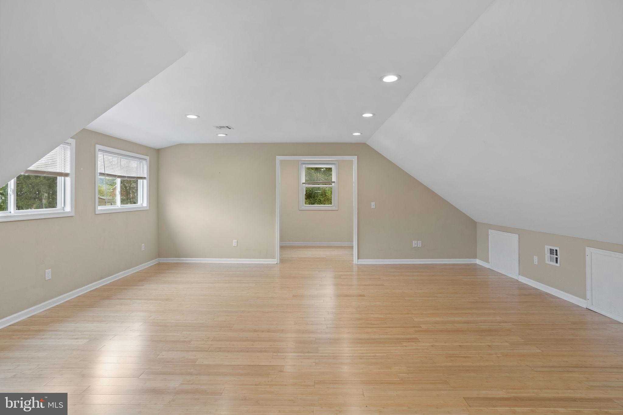 1790 Friedensville Rd photo 62