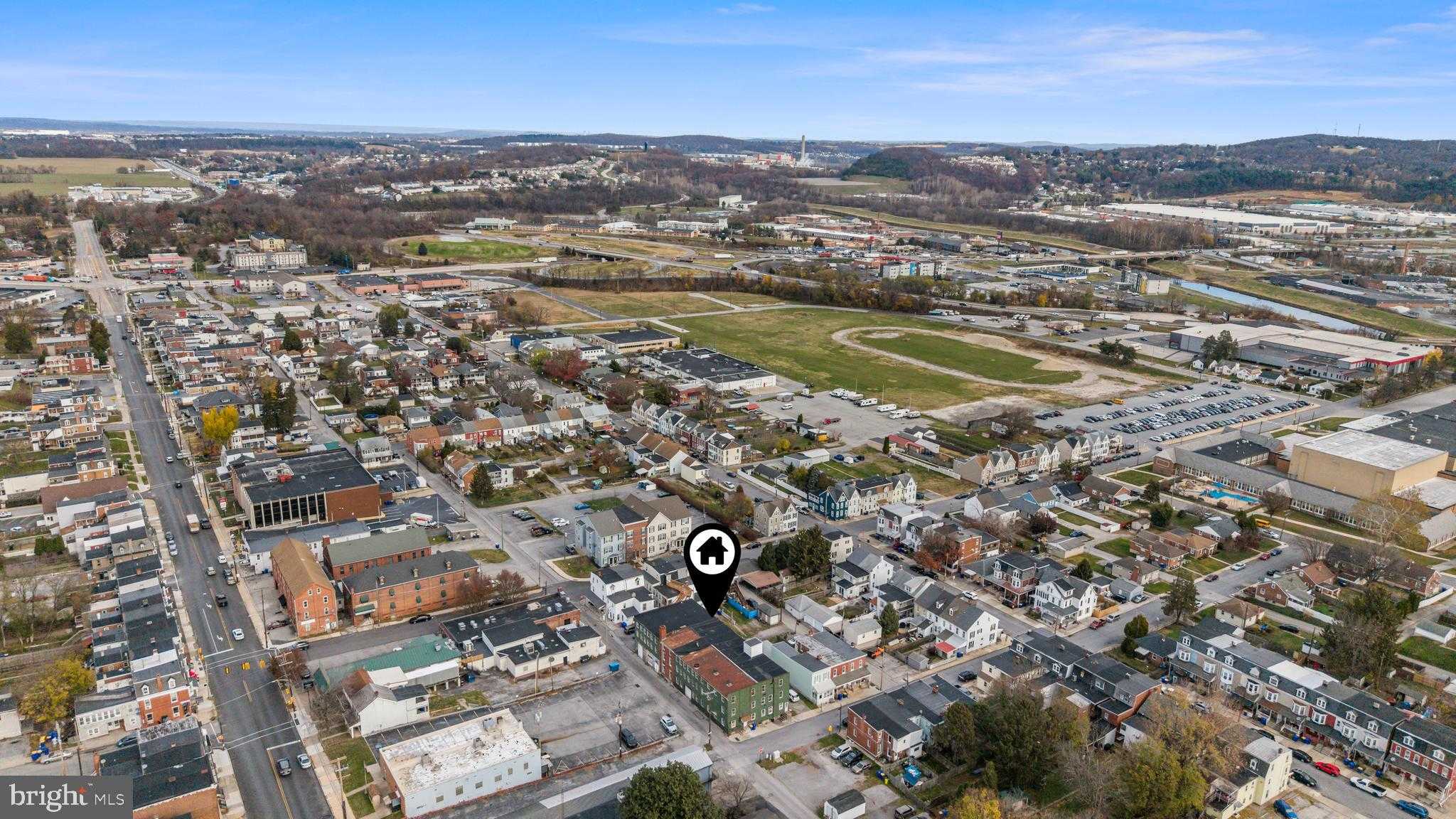 25 Laurel St photo 5