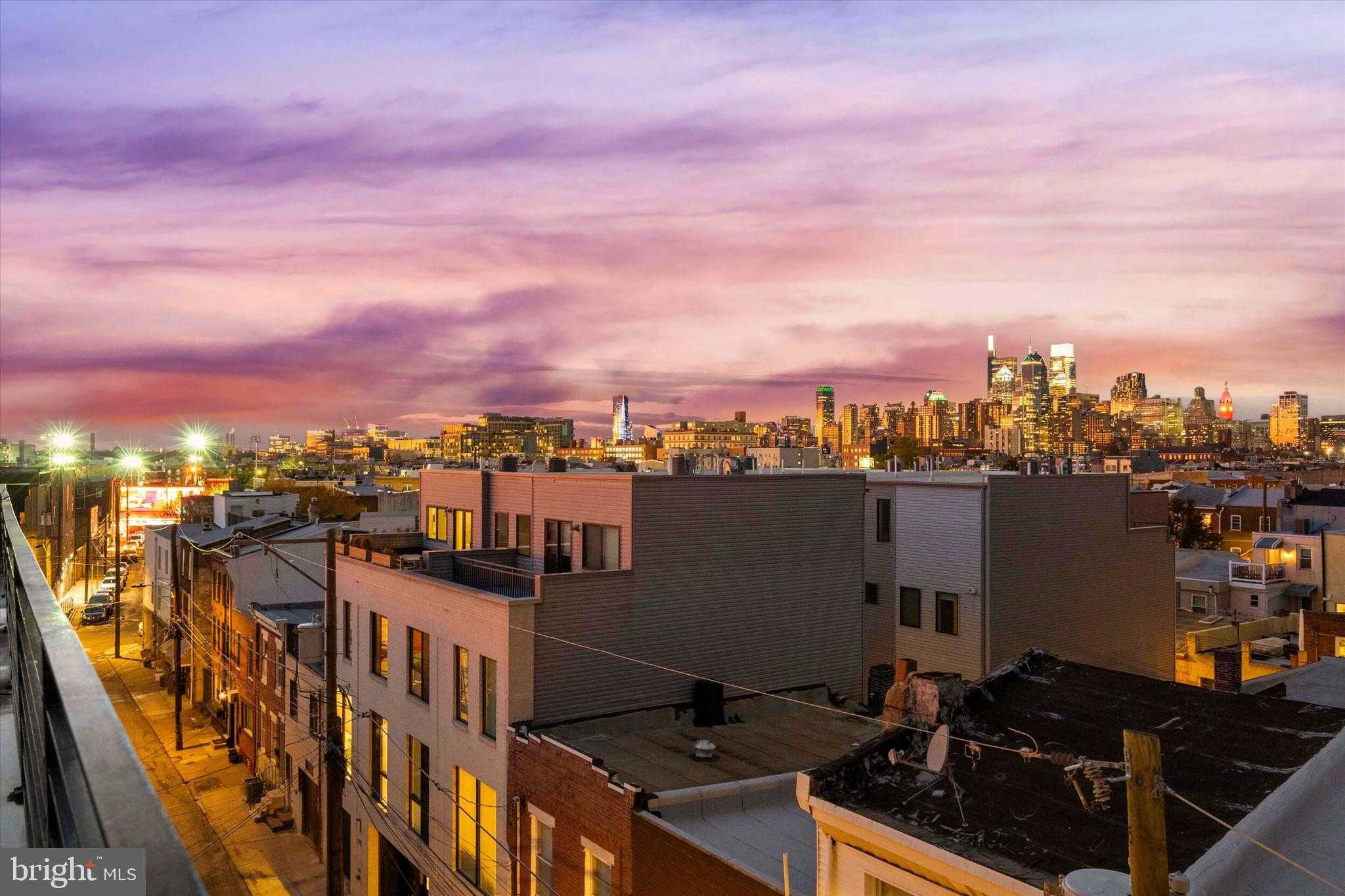 706 Latona St Unit A photo 2