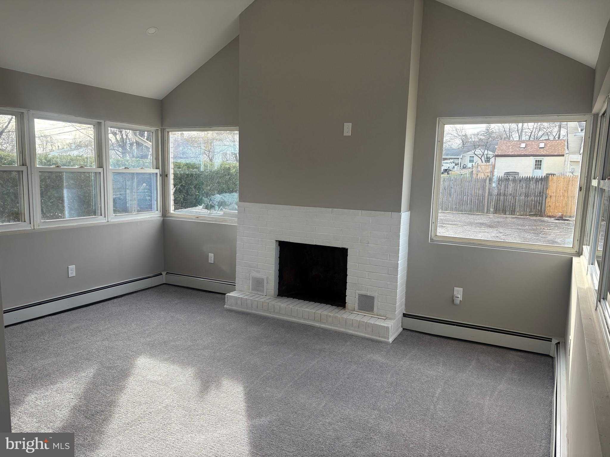 932 Rozel Ave photo 15