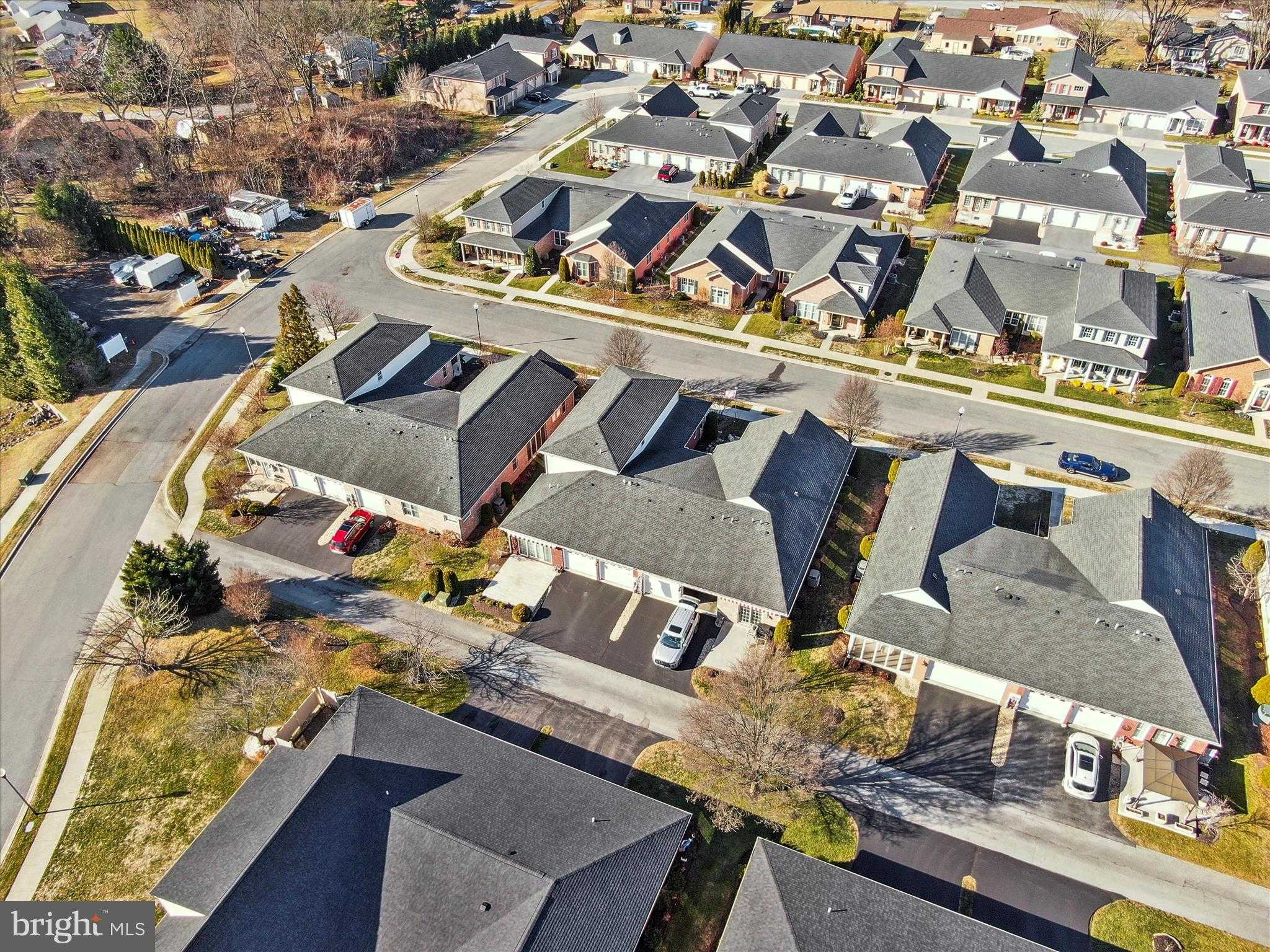 608 Tudor Dr photo 18