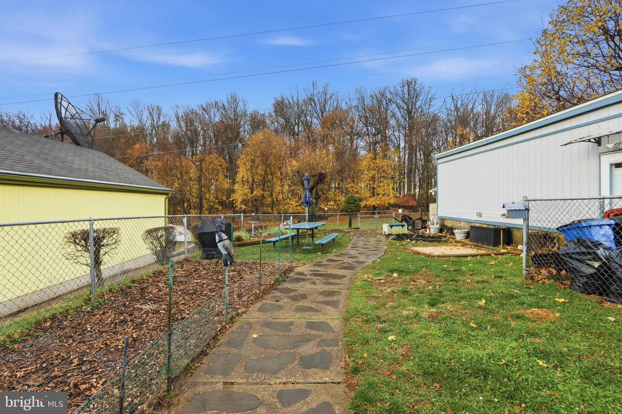 153 Wilgate Rd photo 21