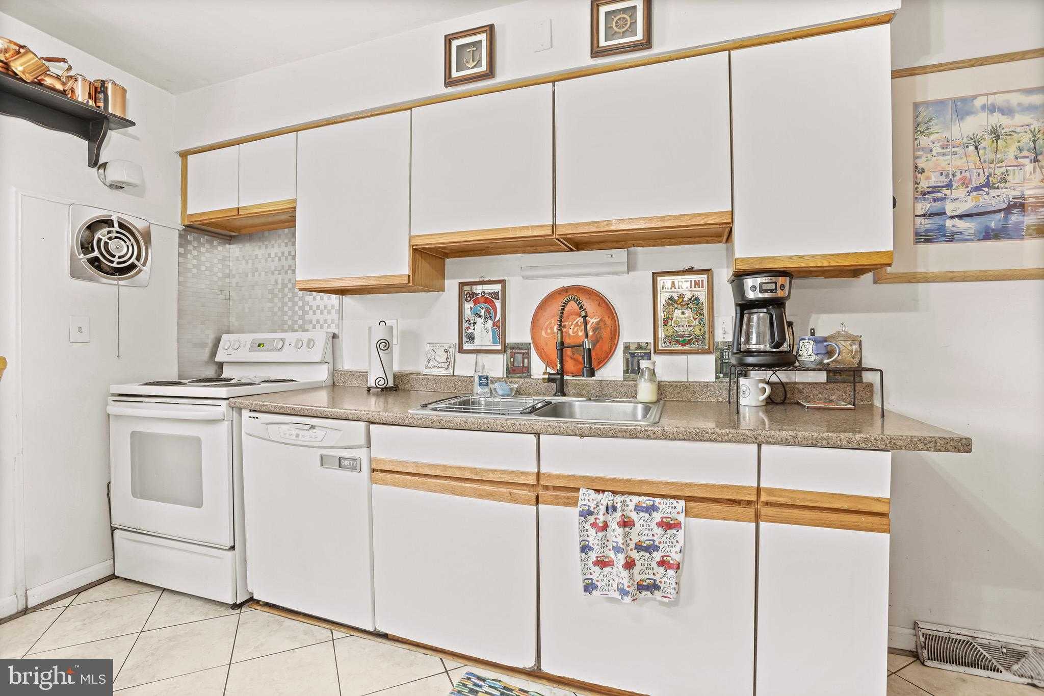 3504 Wakefield St photo 16