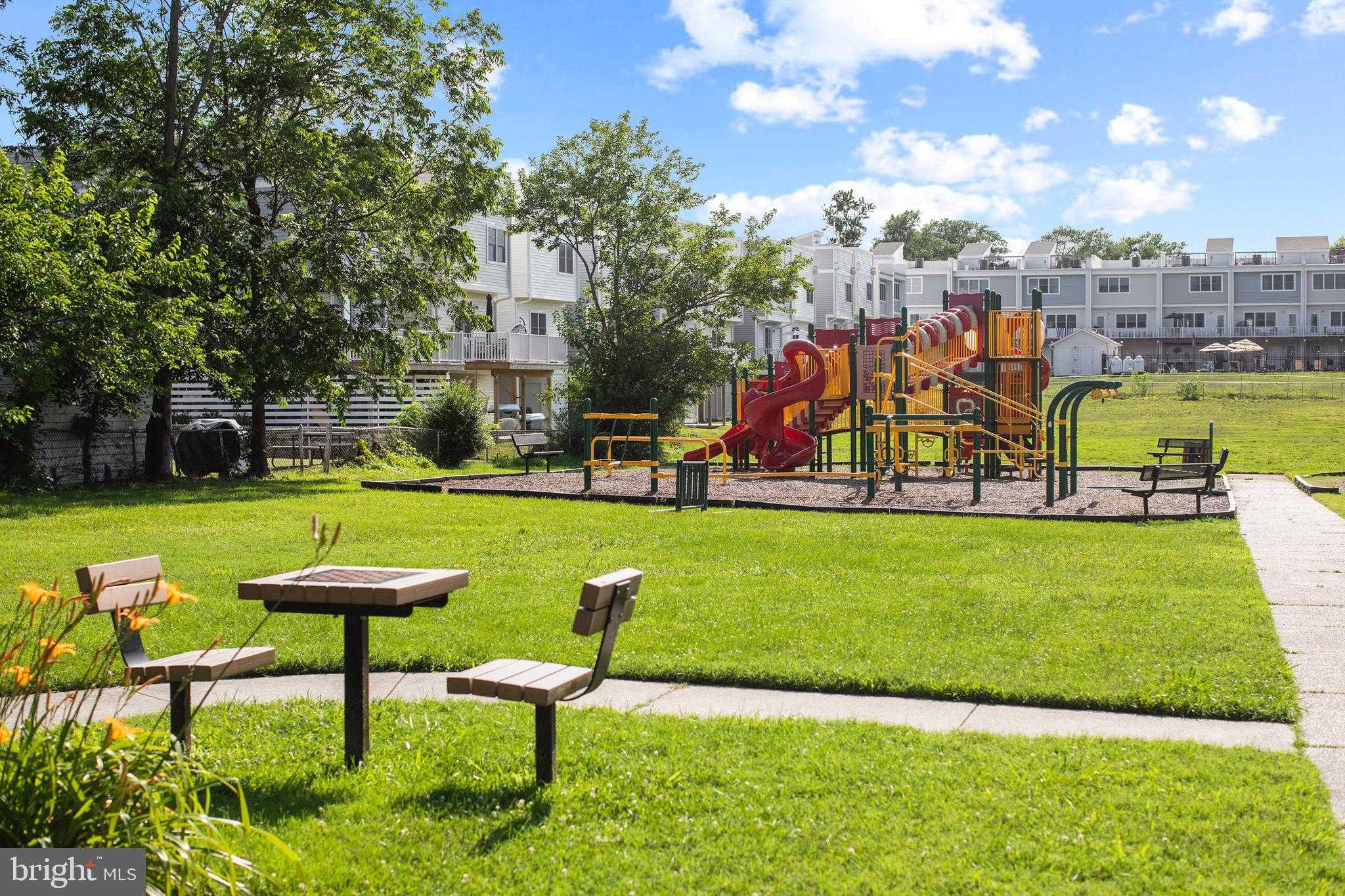 3504 Wakefield St photo 3