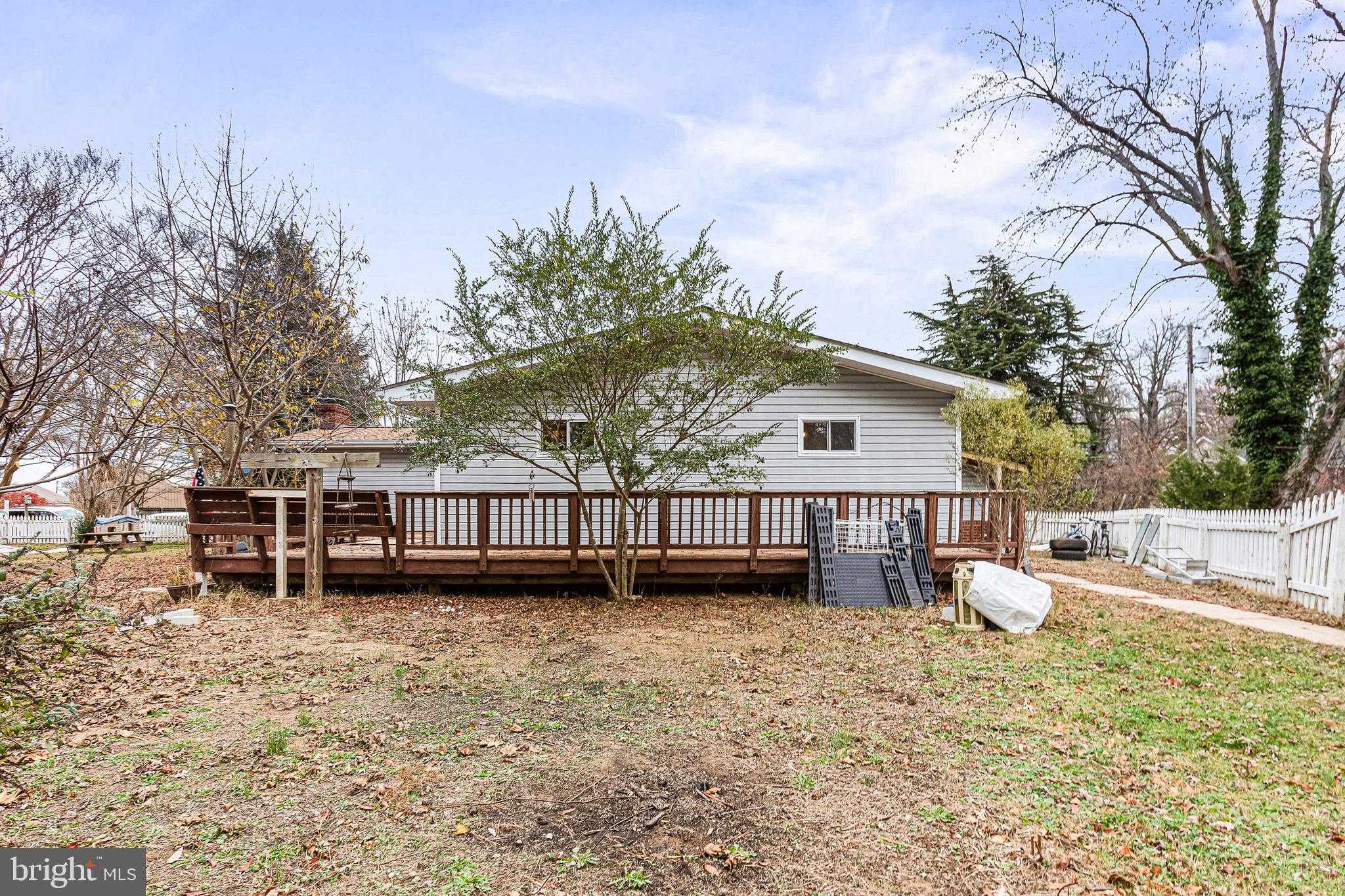 3504 Wakefield St photo 34