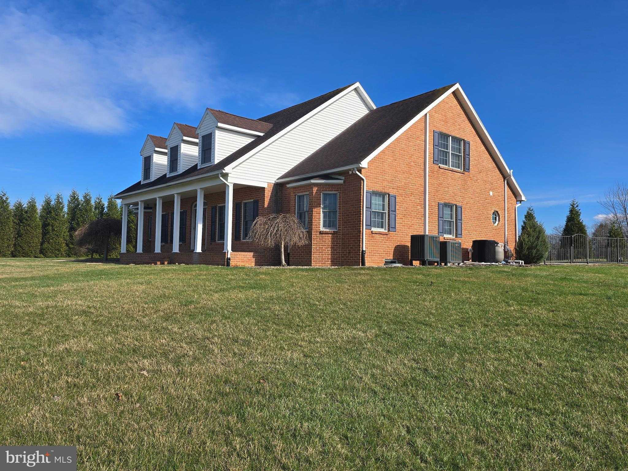 1709 Ragged Edge Rd photo 3