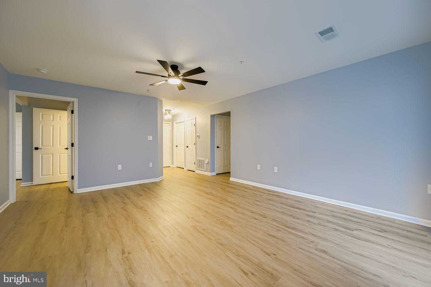 5114 Wagon Shed Cir photo 4