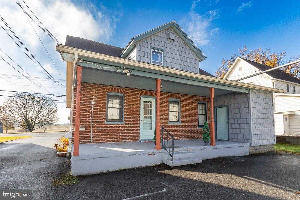 1631 Buchanan Trl E photo 7