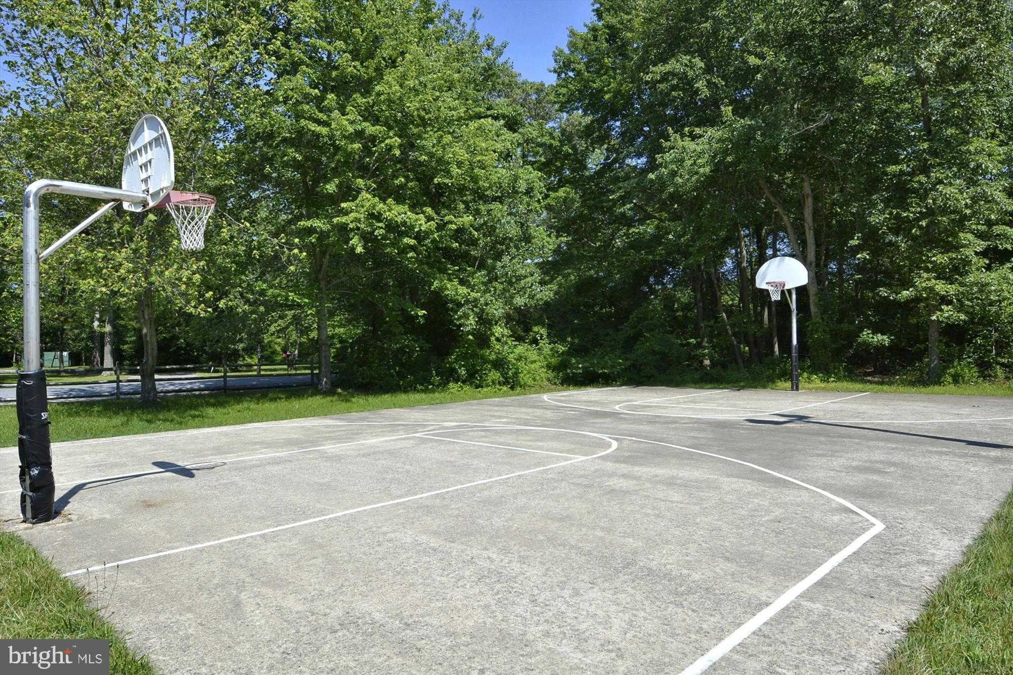 959 Morgan Dr photo 88