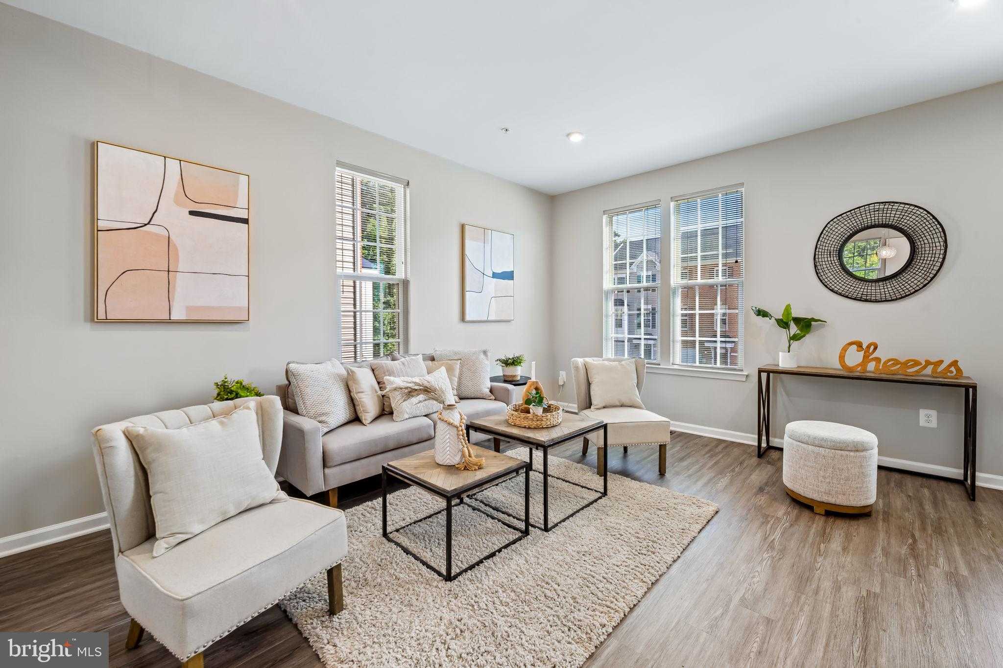 8206 Kirk Farm Cir photo 2