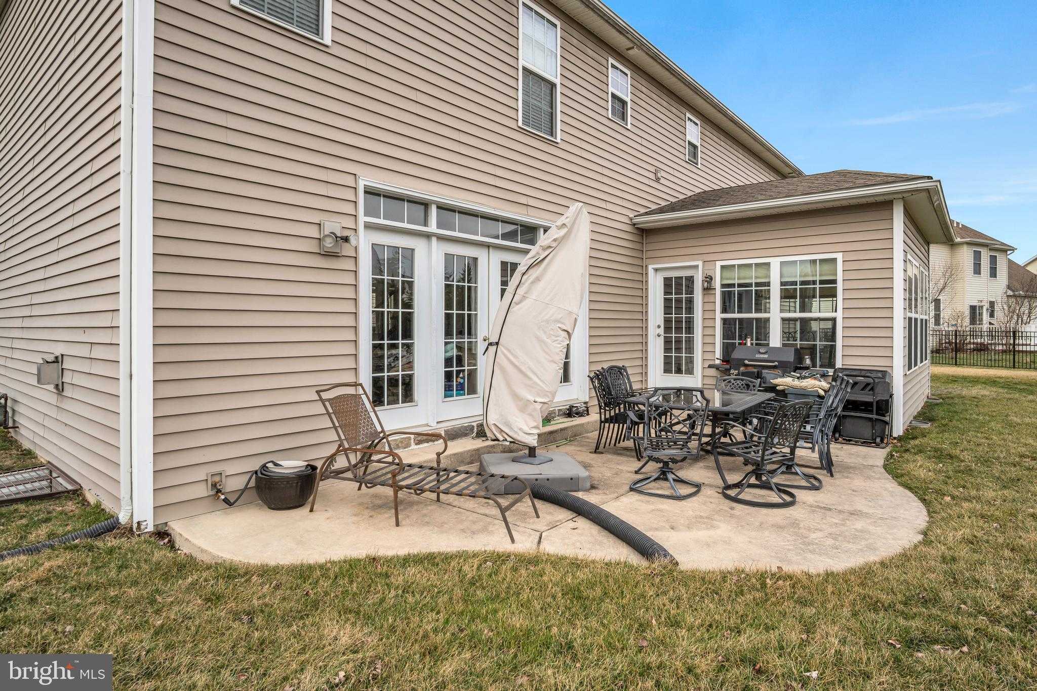 47 Country Side Dr photo 40