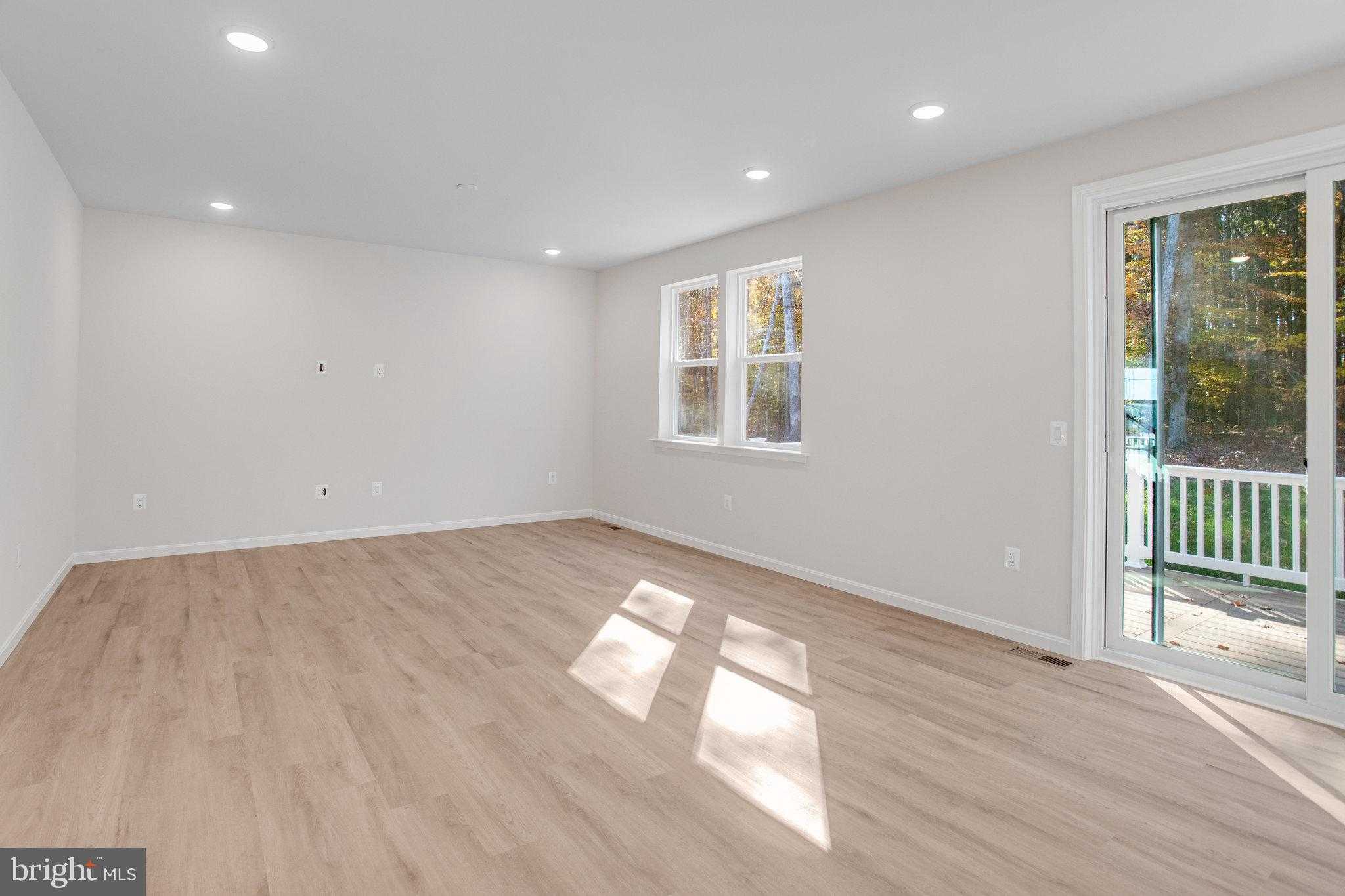 2812 White Tail Dr photo 8