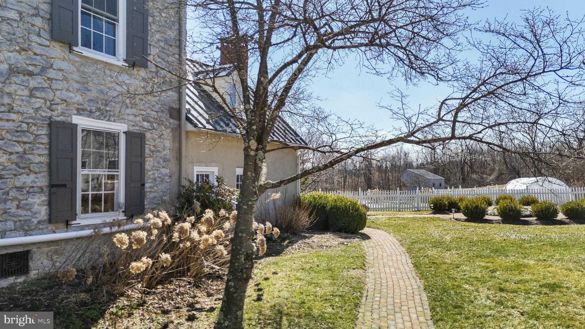 371 Old Tulpehocken Rd photo 11