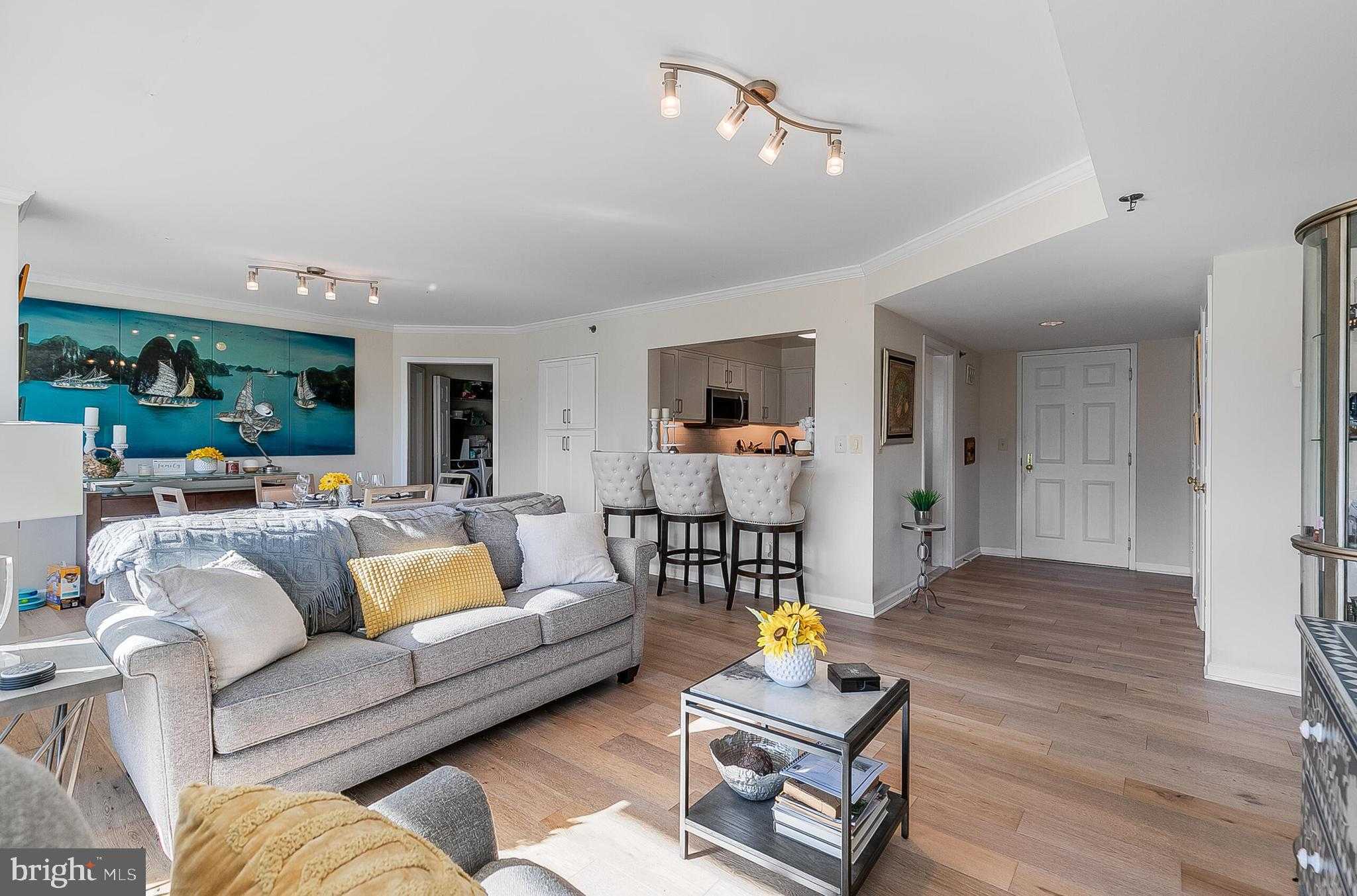 5450 Whitley Park Ter Apt 209 photo 11