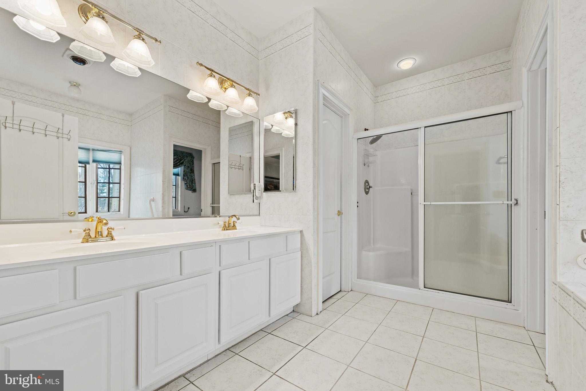 137 Wells Rd photo 53