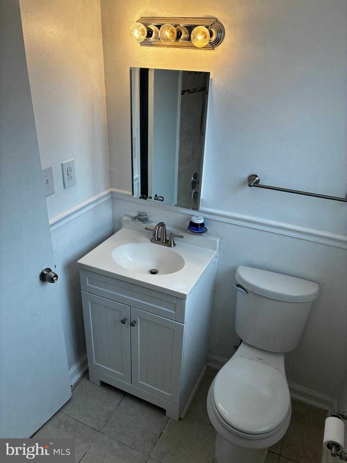 7300 Donnell Pl Apt B1 photo 18