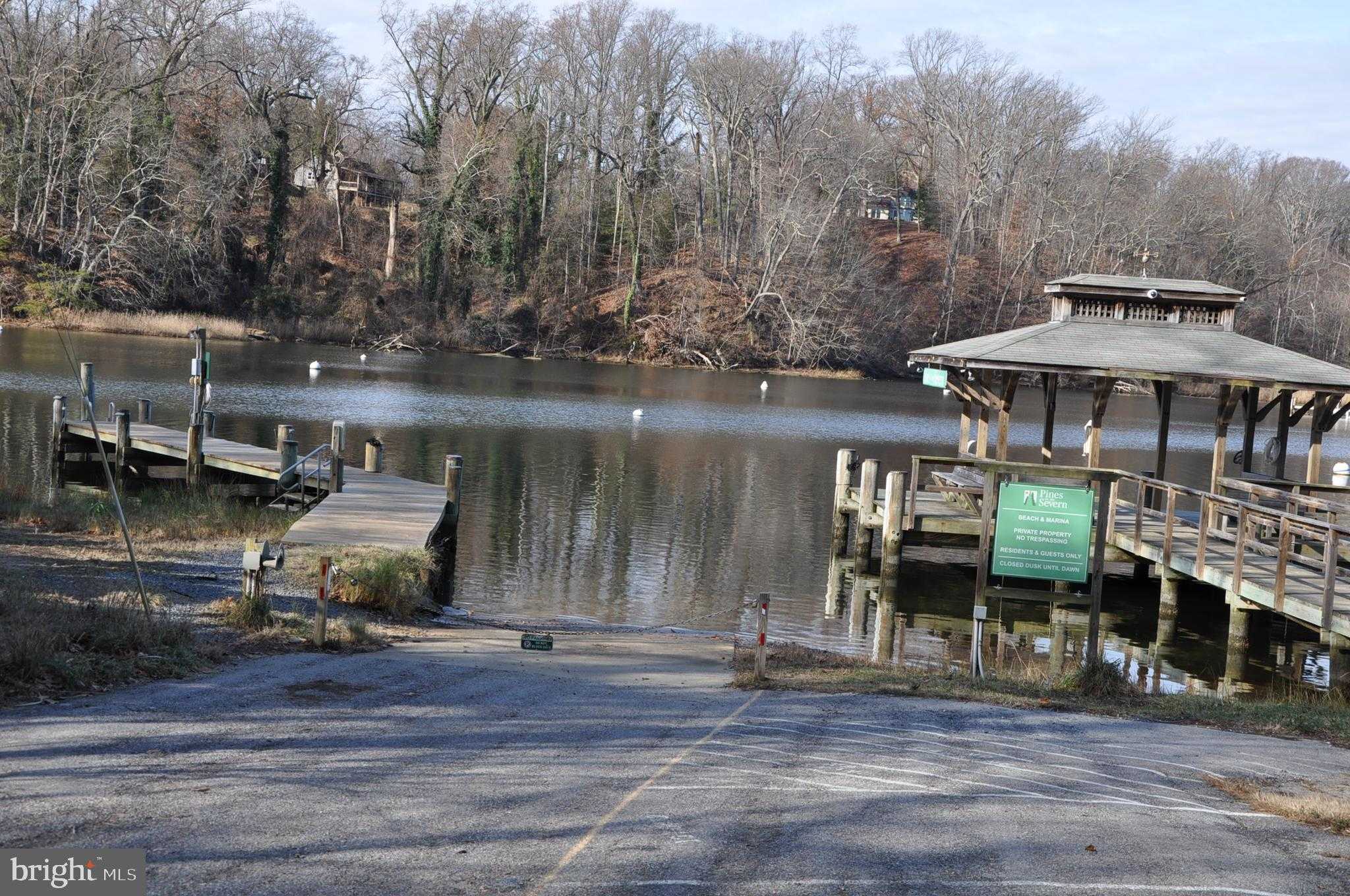 1465 Ridgeway photo 26